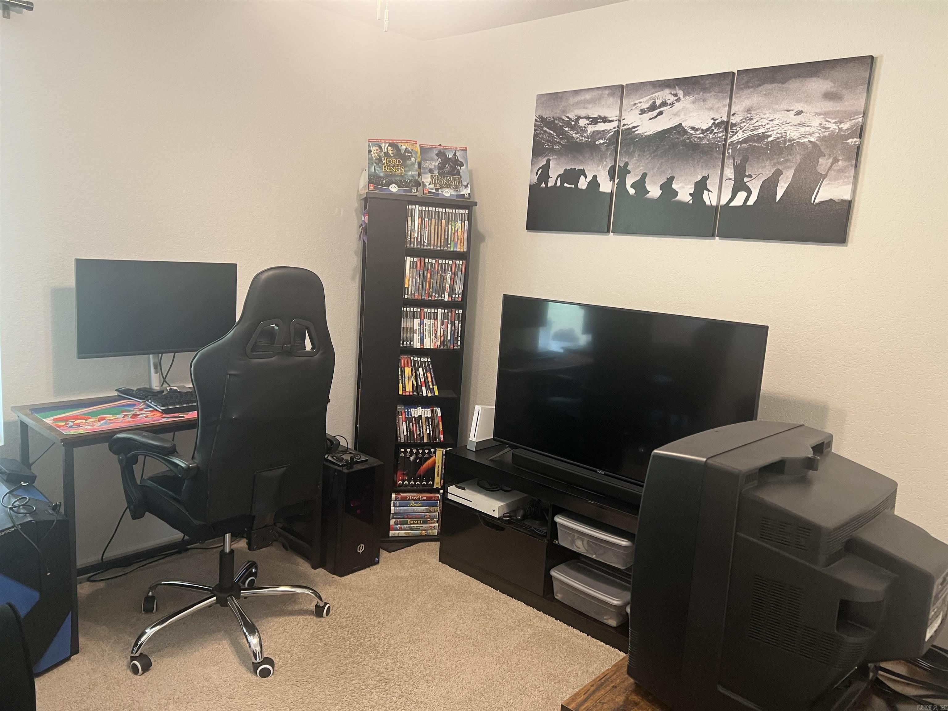 MUSEUM MEADOWS - Residential