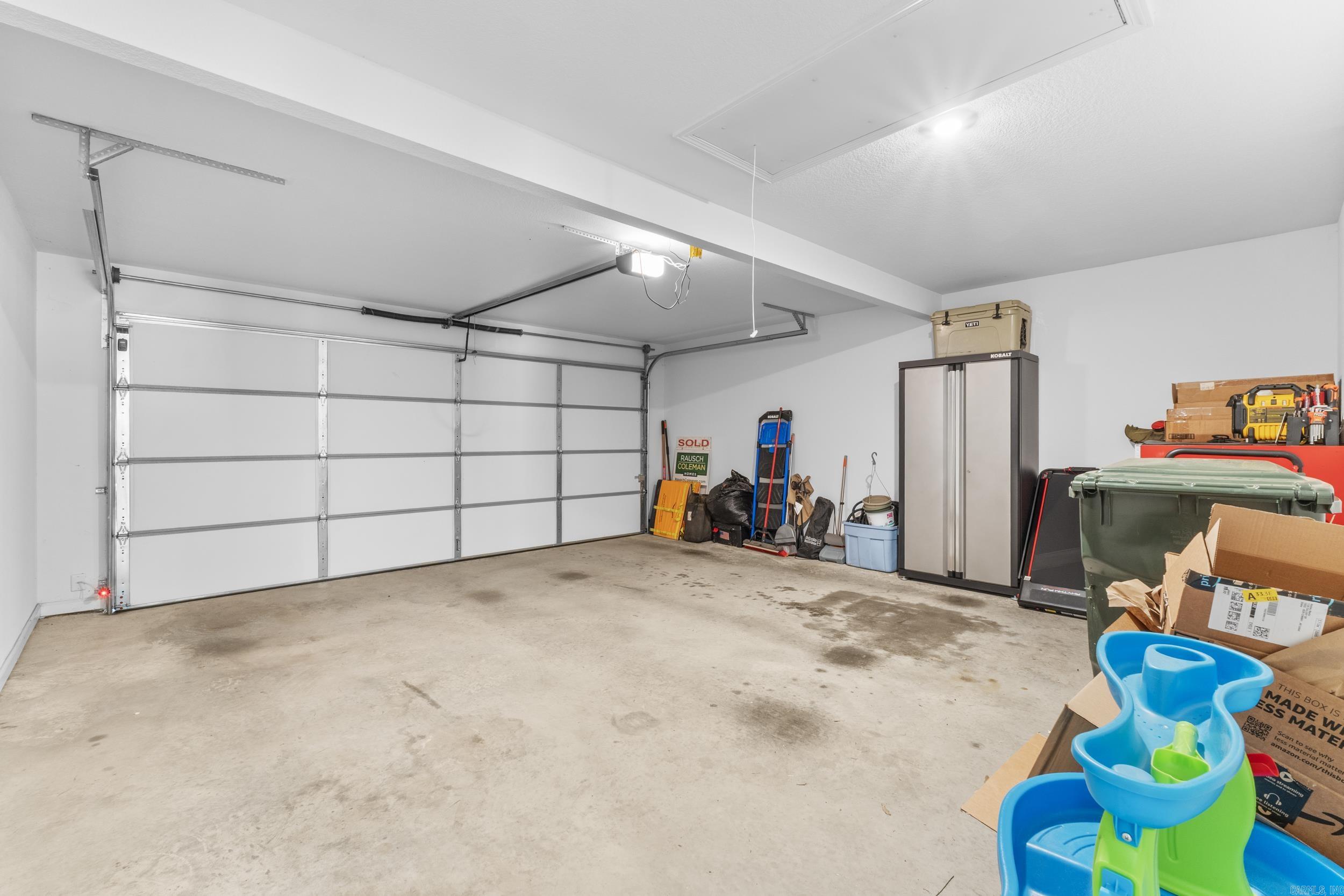 MUSEUM MEADOWS - Residential