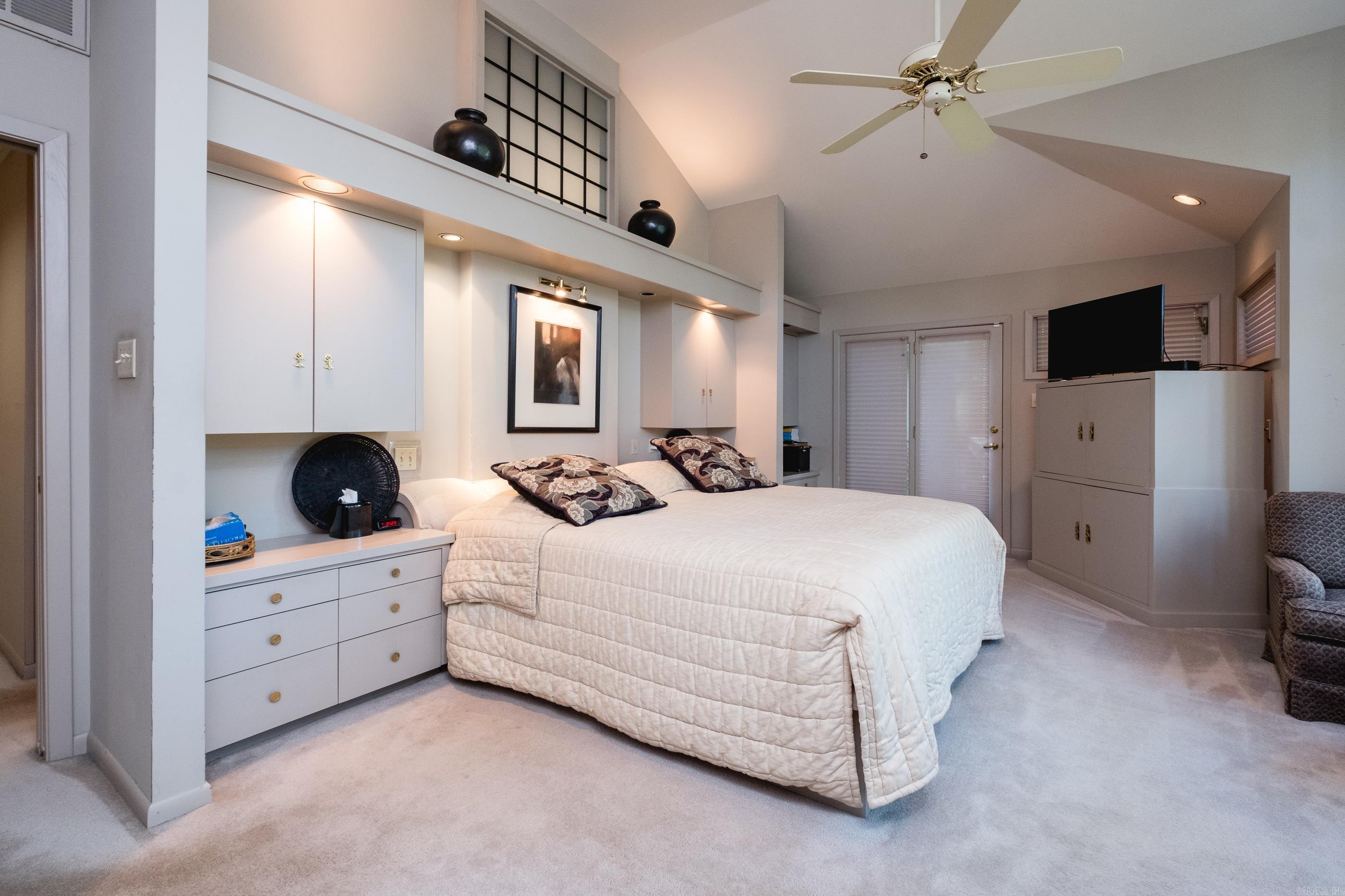 Hill Crest - Residential