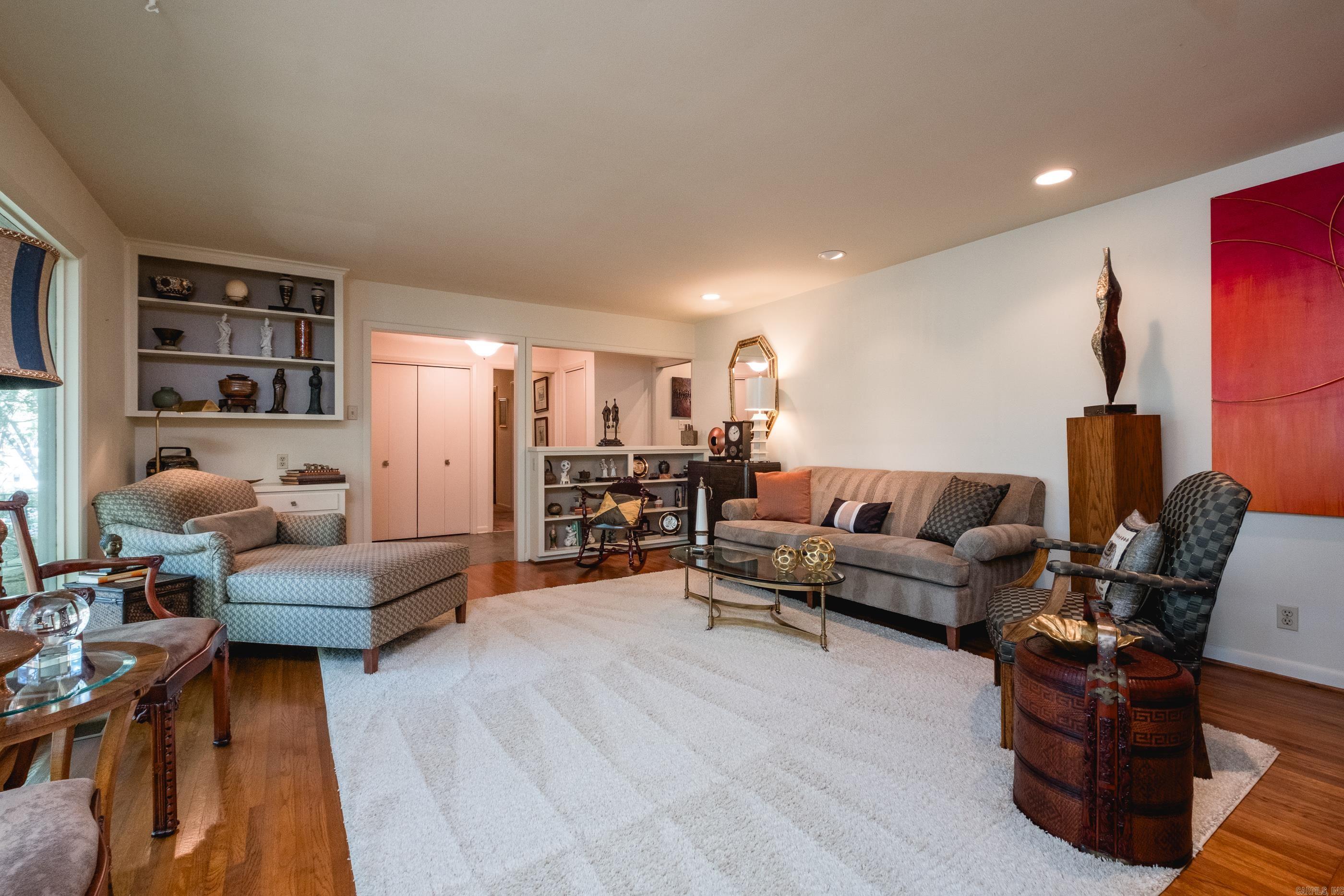 Hill Crest - Residential