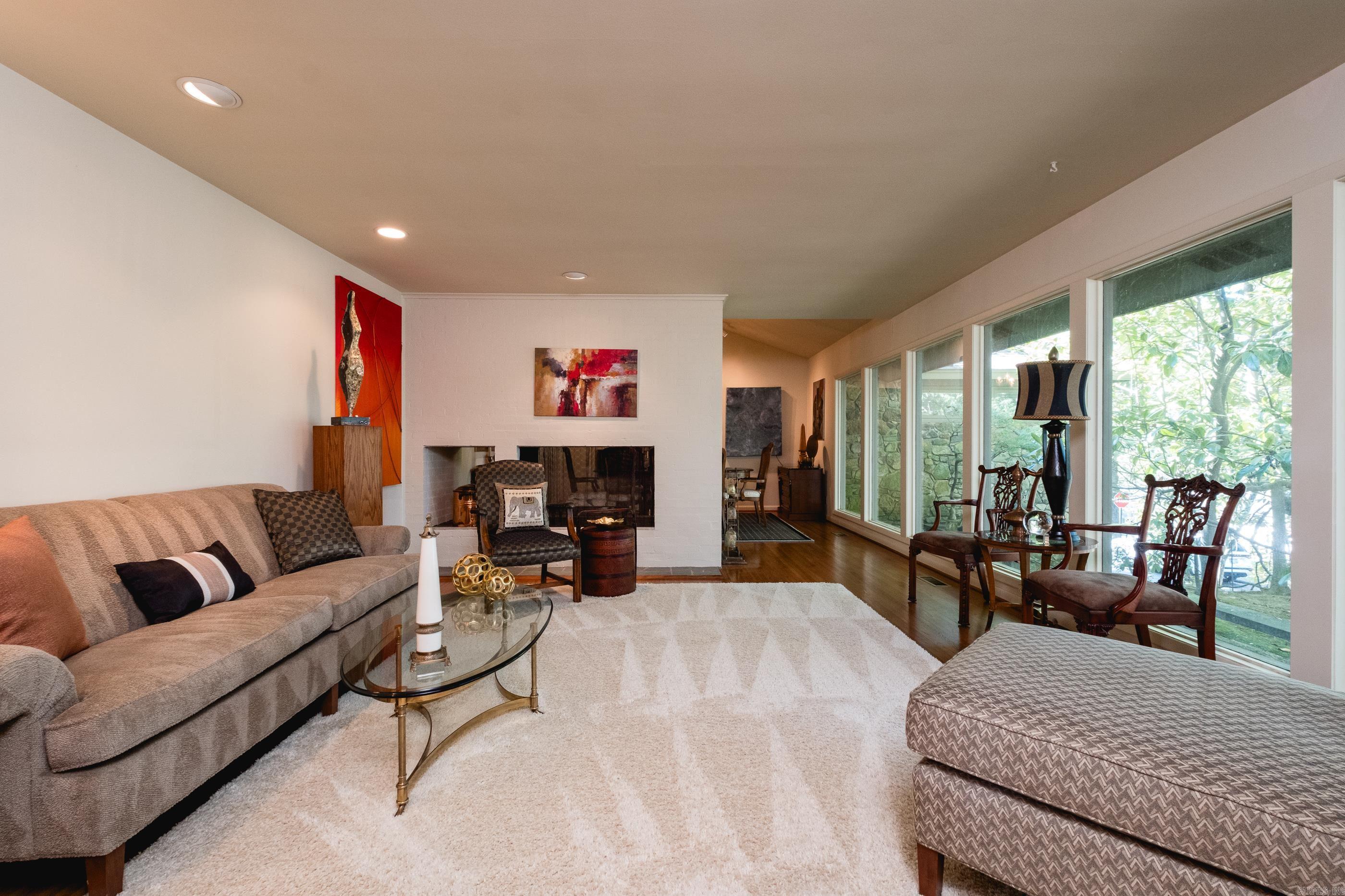 Hill Crest - Residential