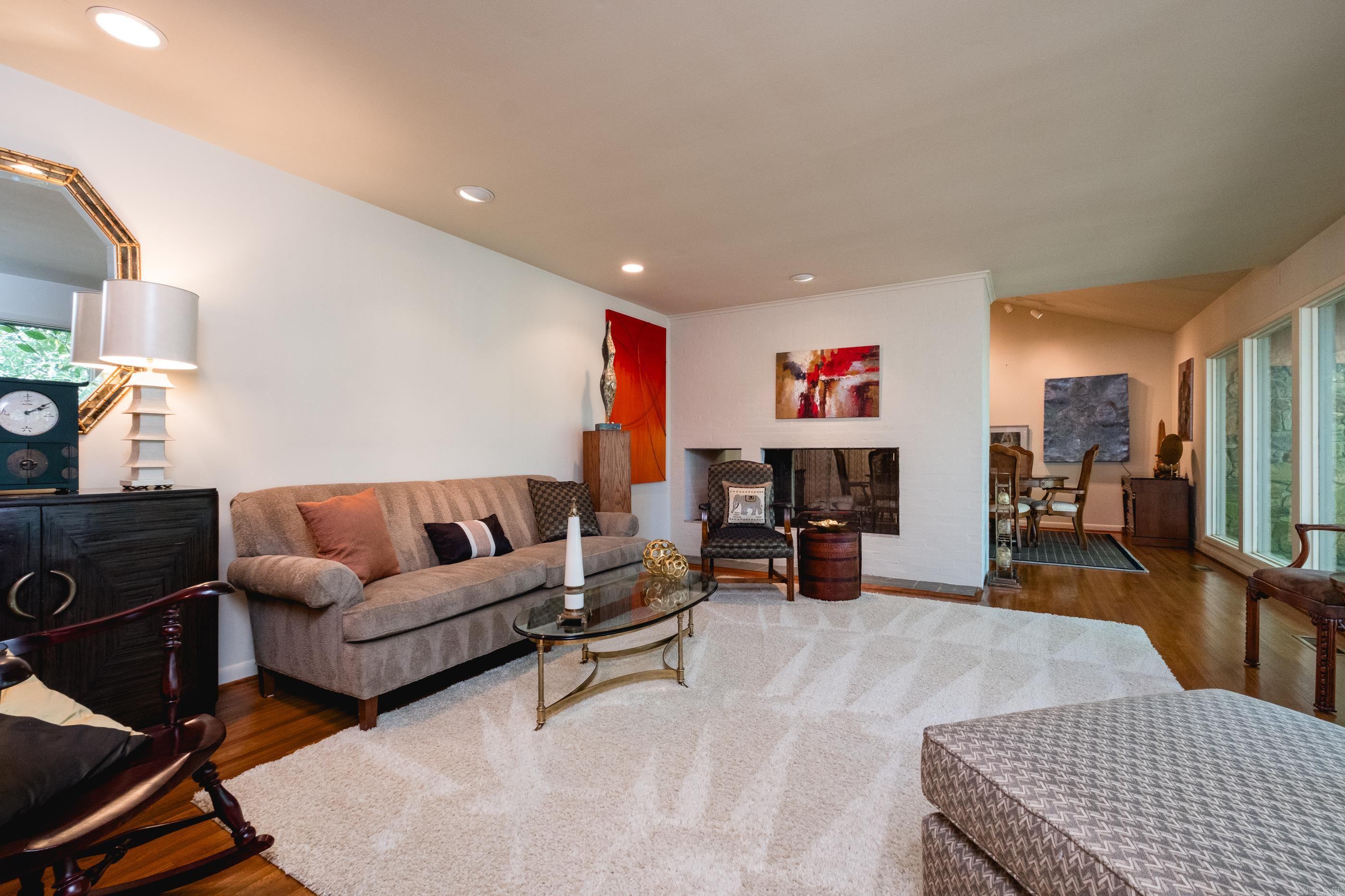 Hill Crest - Residential