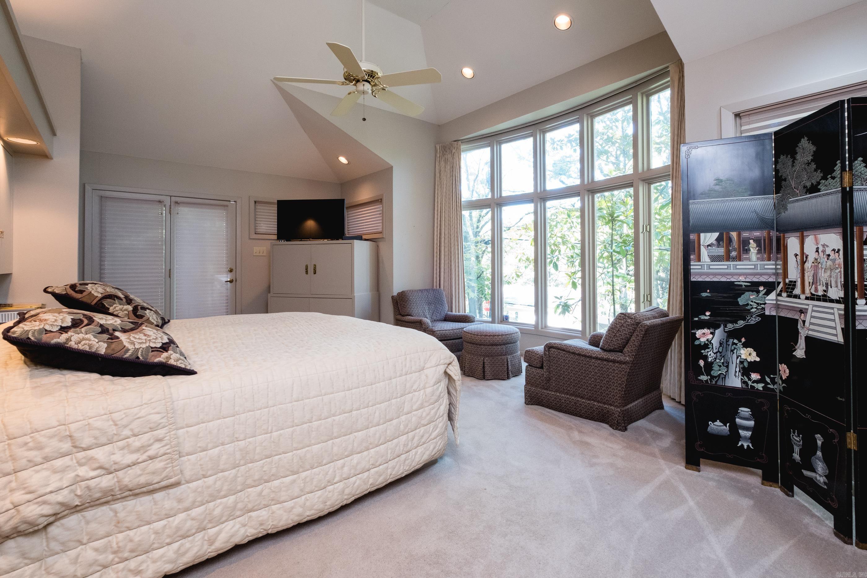 Hill Crest - Residential