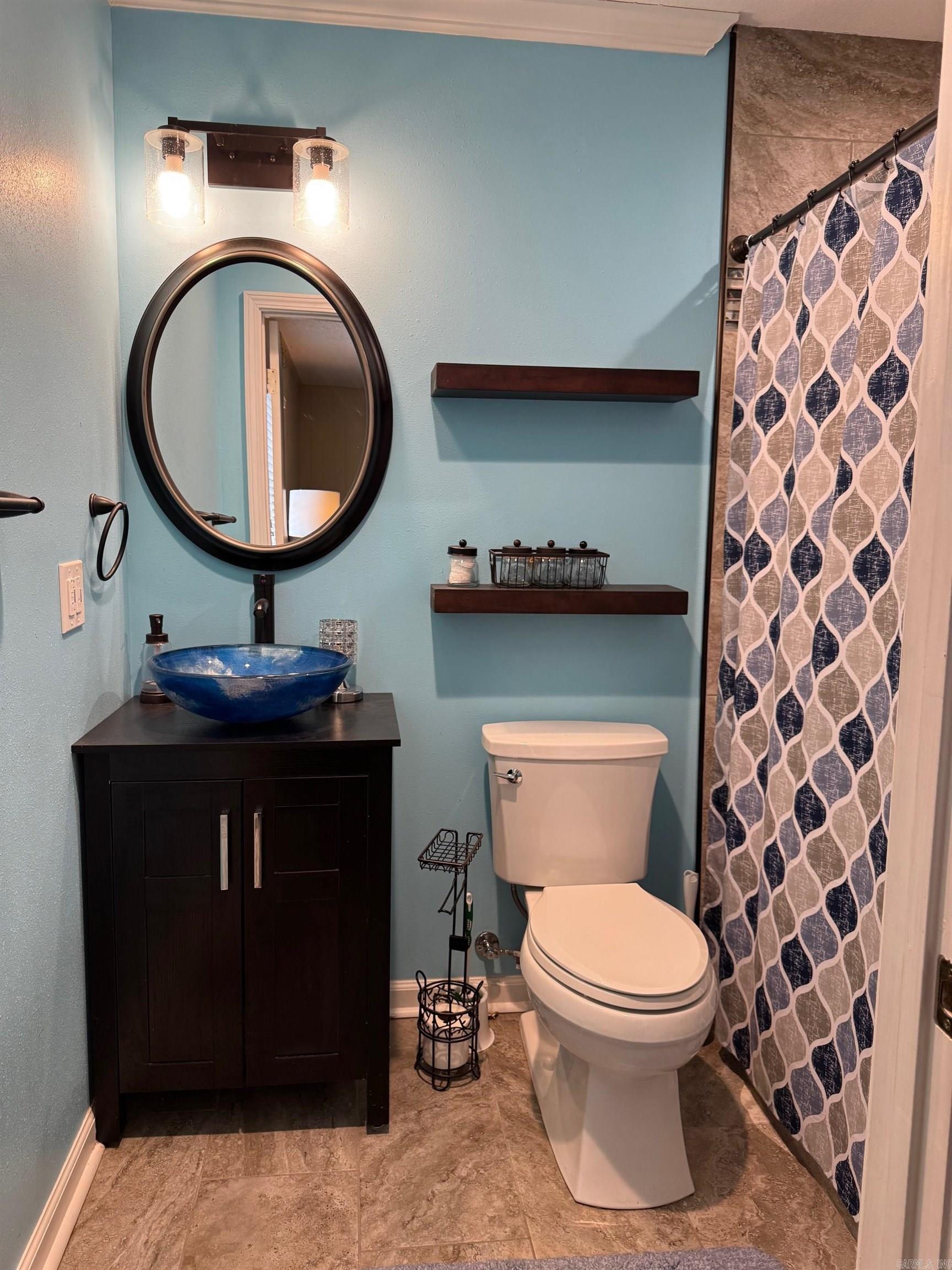 BLUE HILL - Residential