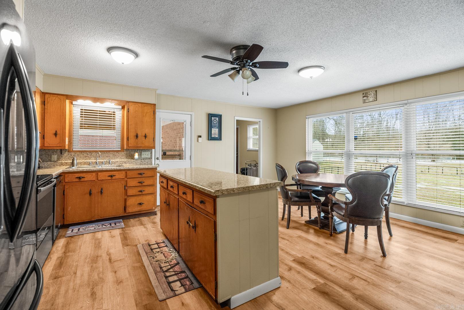 BLUE HILL - Residential