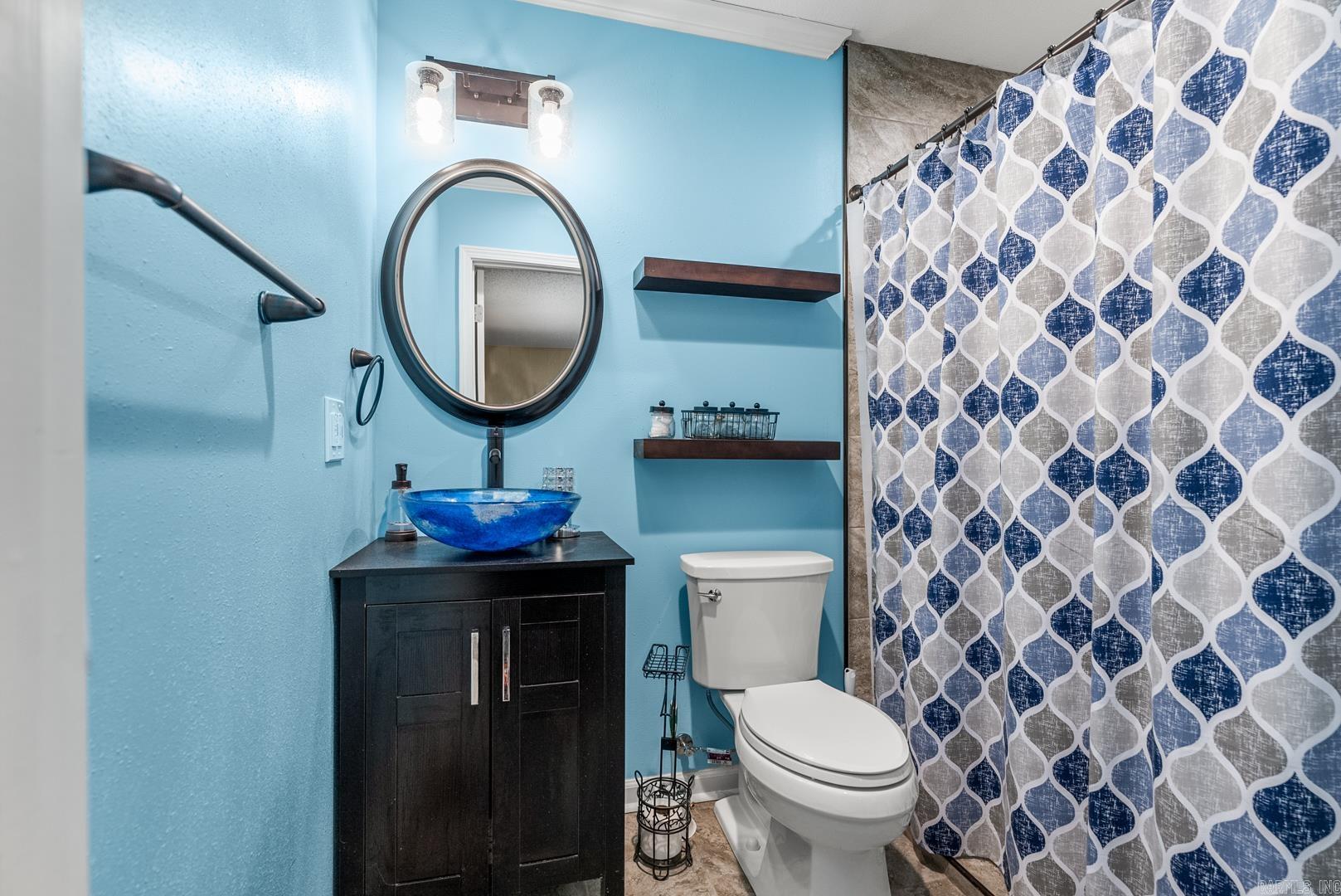 BLUE HILL - Residential