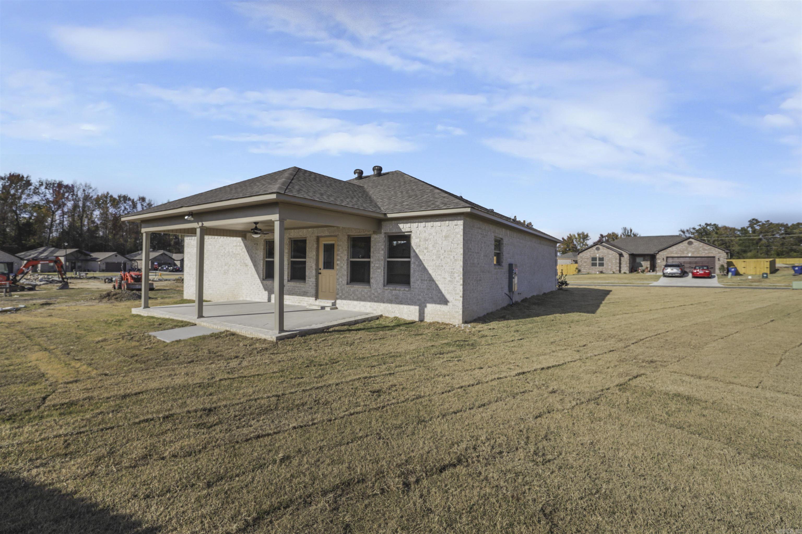 AUTUMN BROOKE - Residential