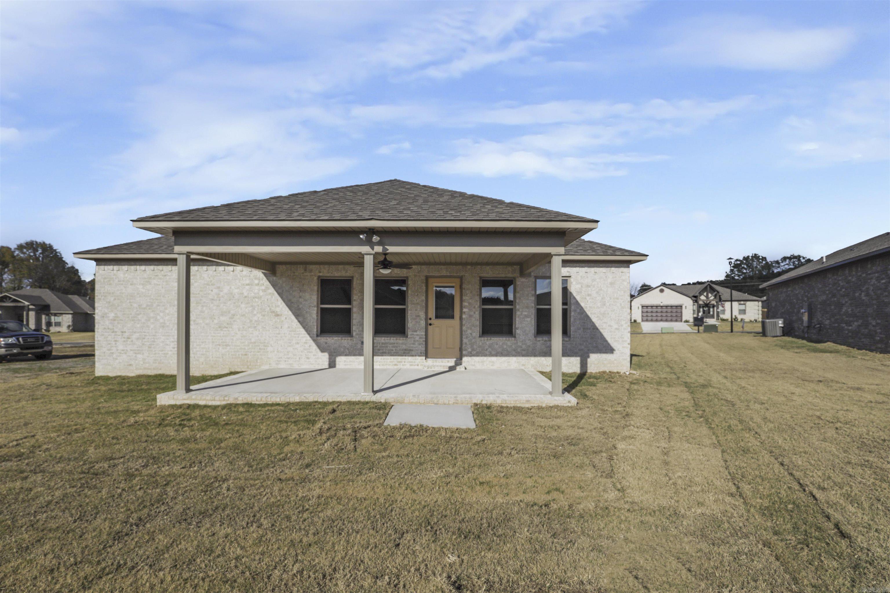 AUTUMN BROOKE - Residential