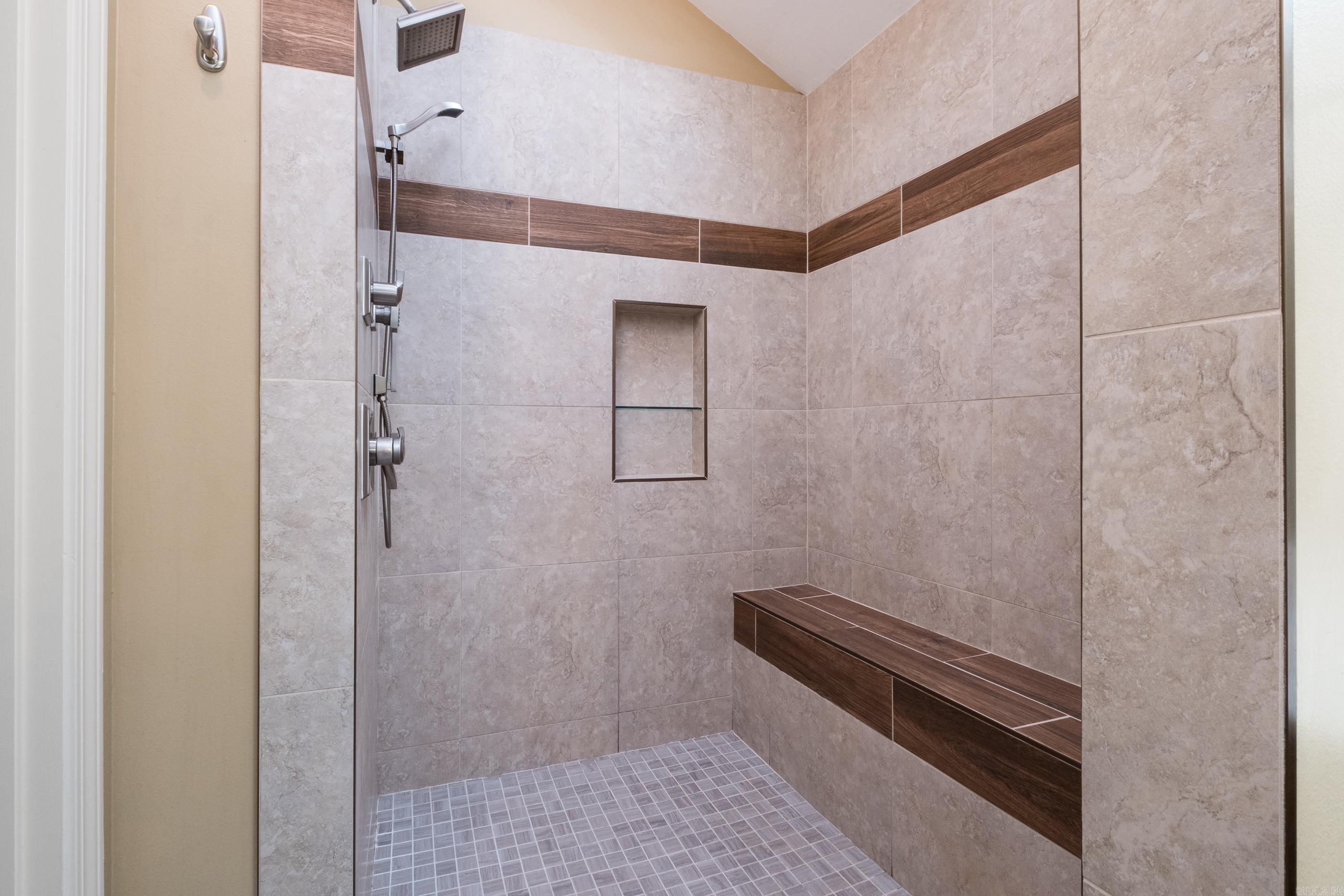 CHERRY CREEK ADDN - Residential