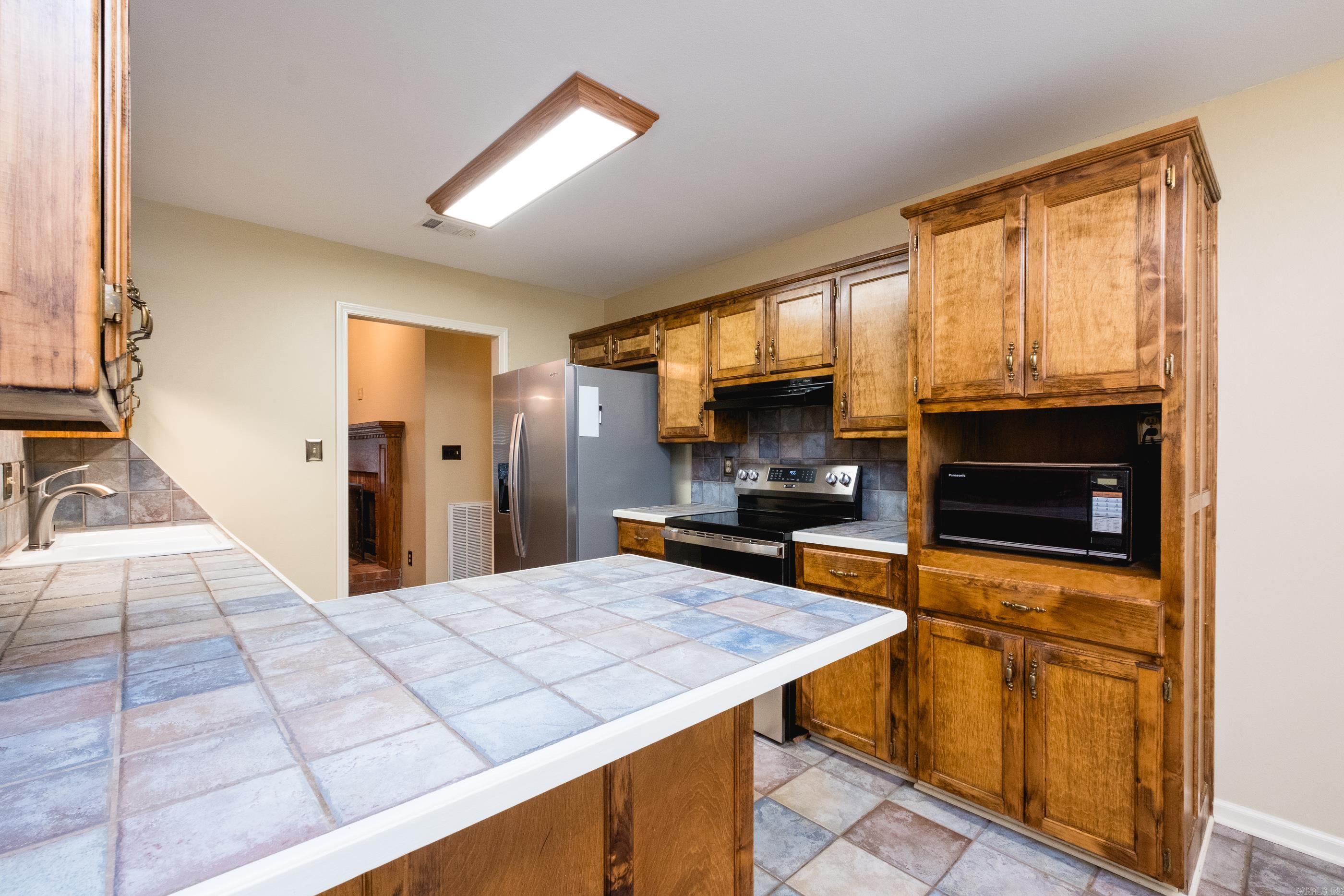 CHERRY CREEK ADDN - Residential