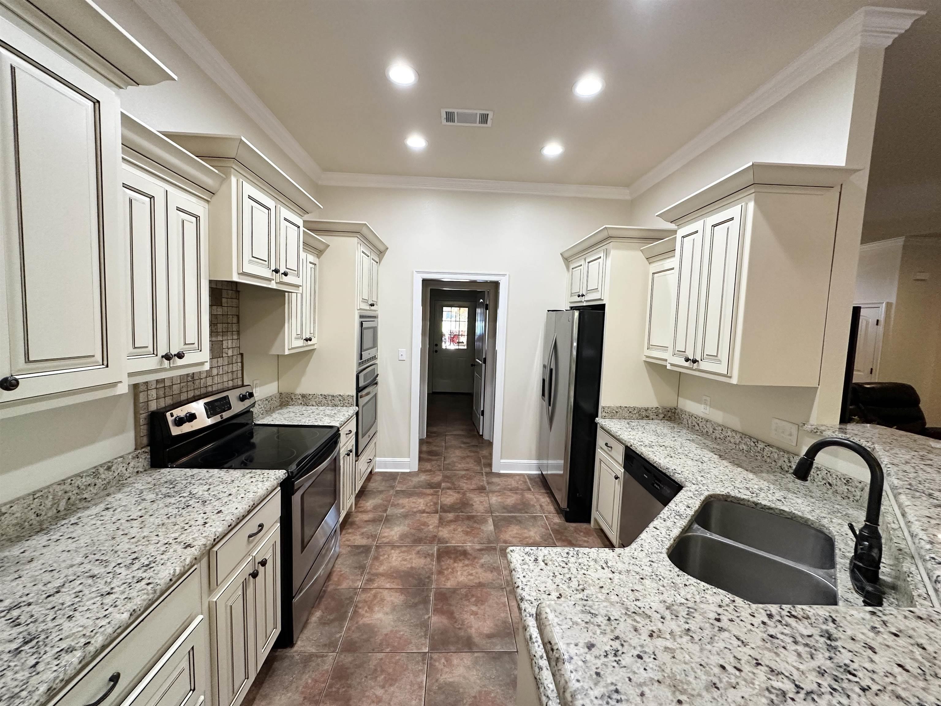 CHAPEL HILL - Residential