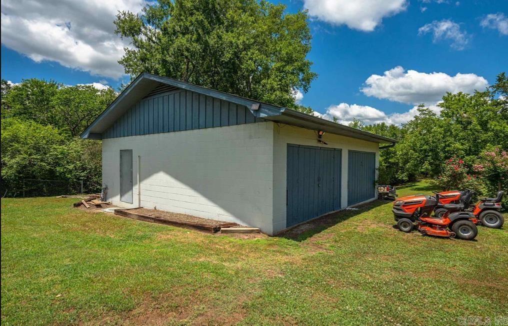 Metes & Bounds - Residential