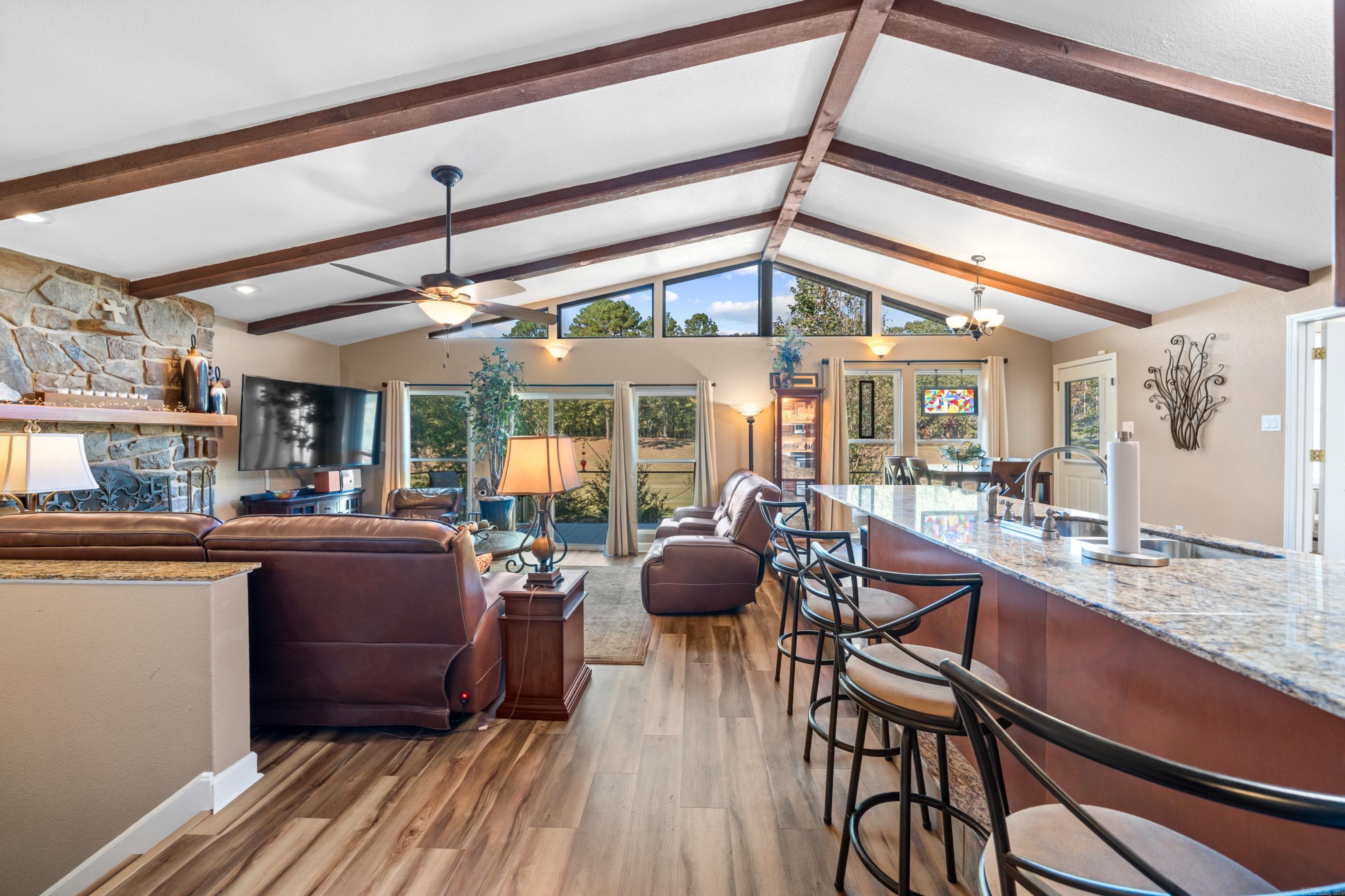 DIAMONDHEAD - Residential