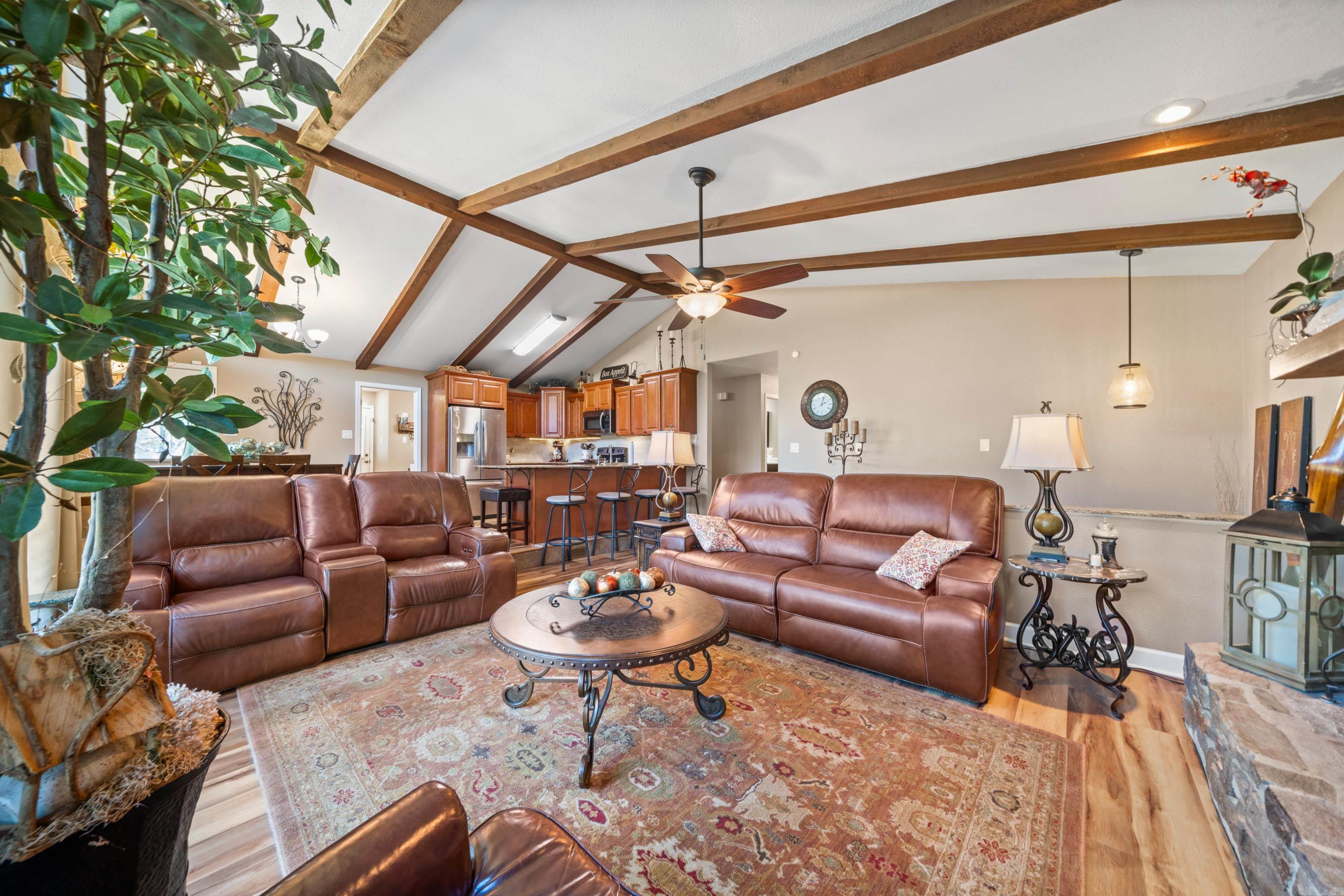 DIAMONDHEAD - Residential