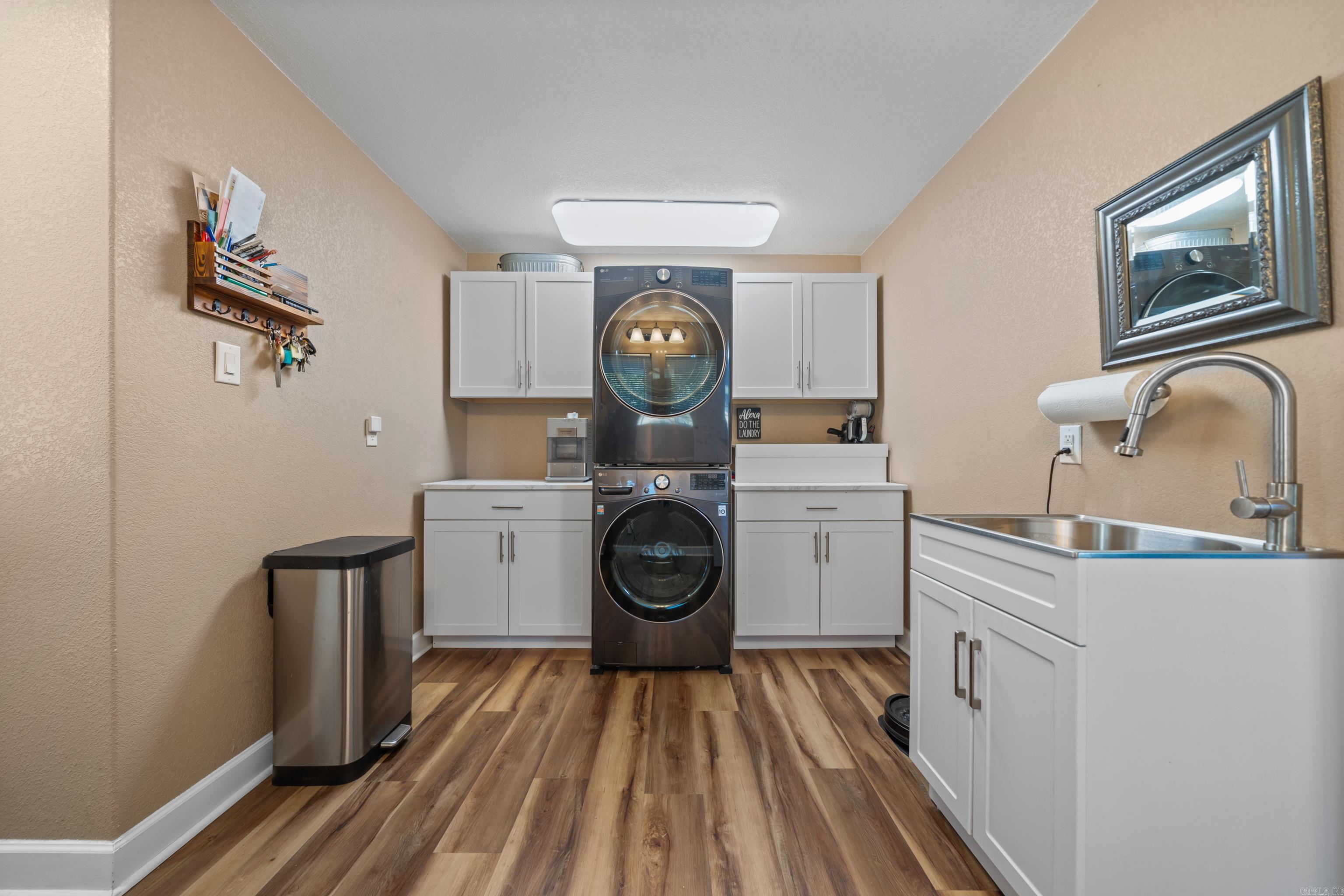 DIAMONDHEAD - Residential