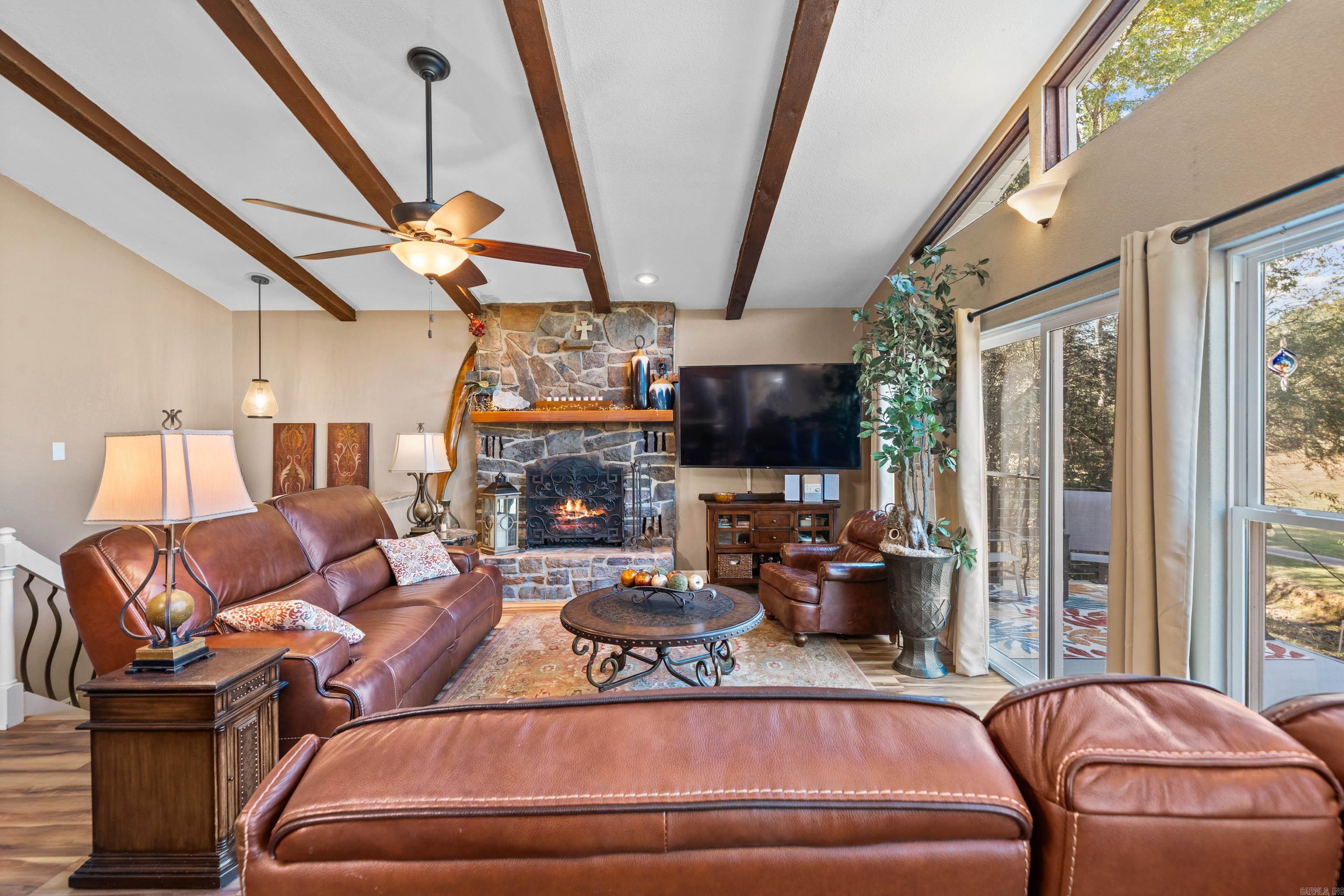 DIAMONDHEAD - Residential