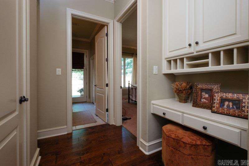 CHENAL VALLEY BRETAGNE CIRCLE - Residential