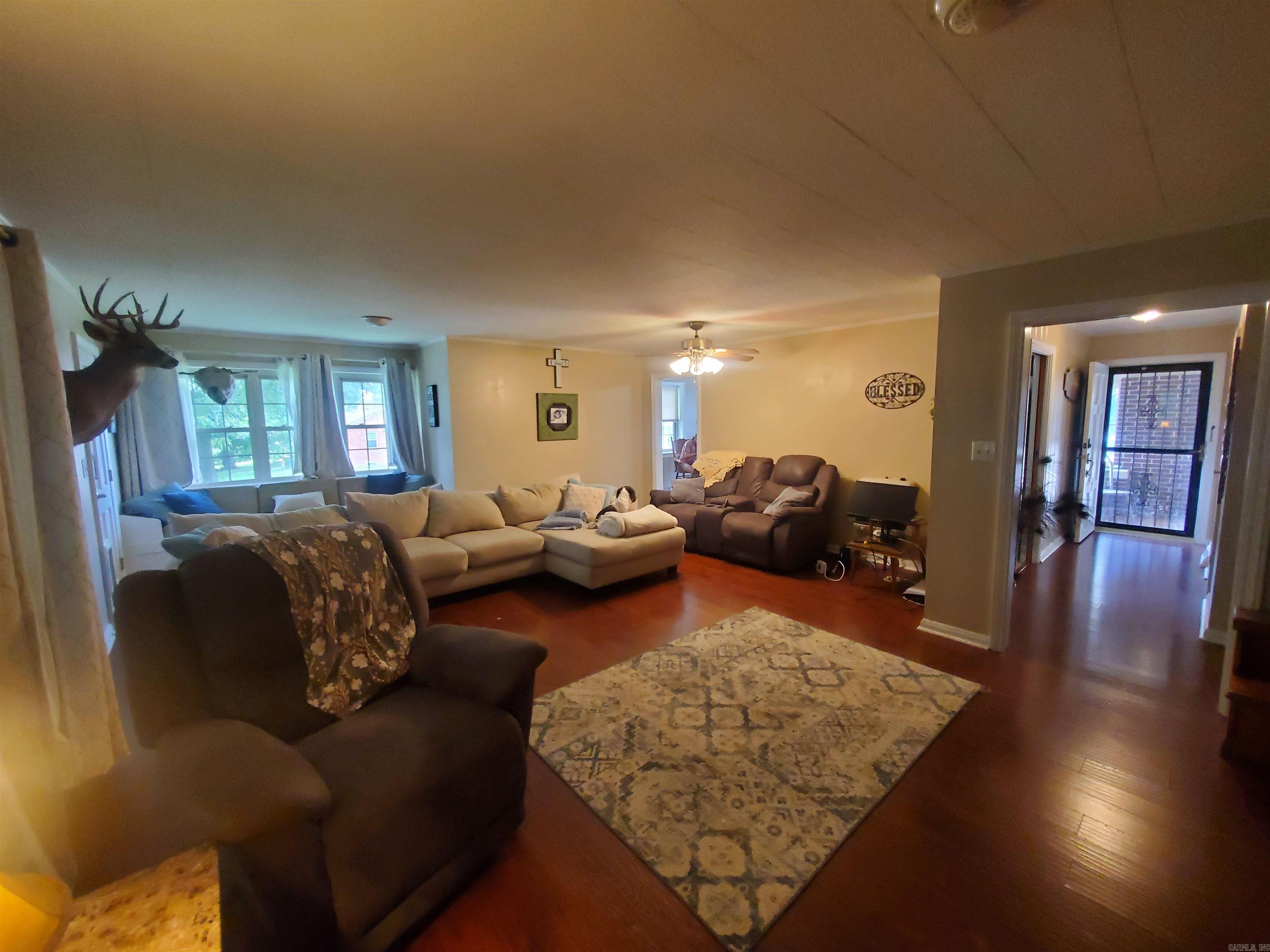 PIGGOTT - Residential