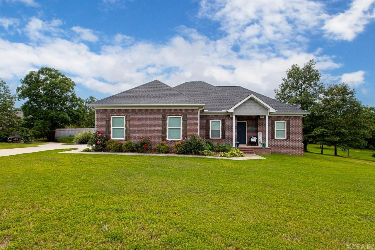 HURRICANE HILLS - Residential