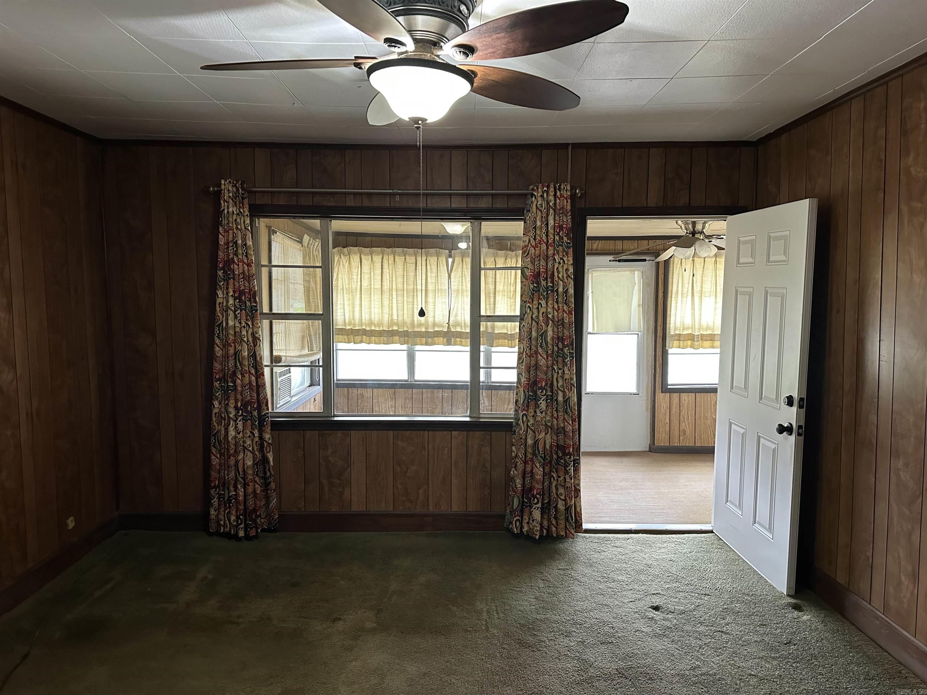 MORRISON ESTATES - Residential