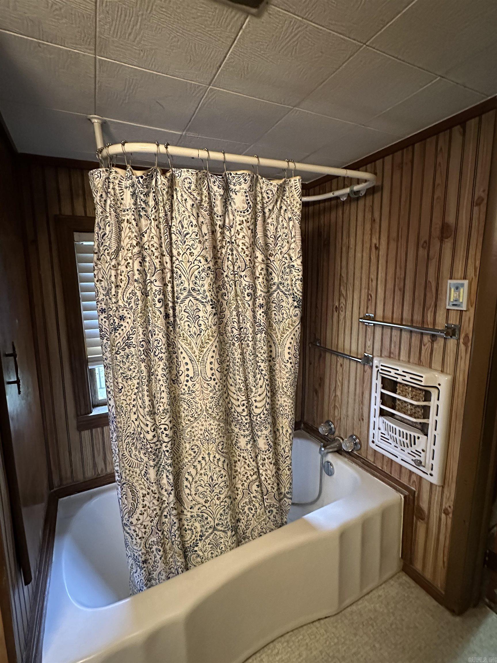 MORRISON ESTATES - Residential