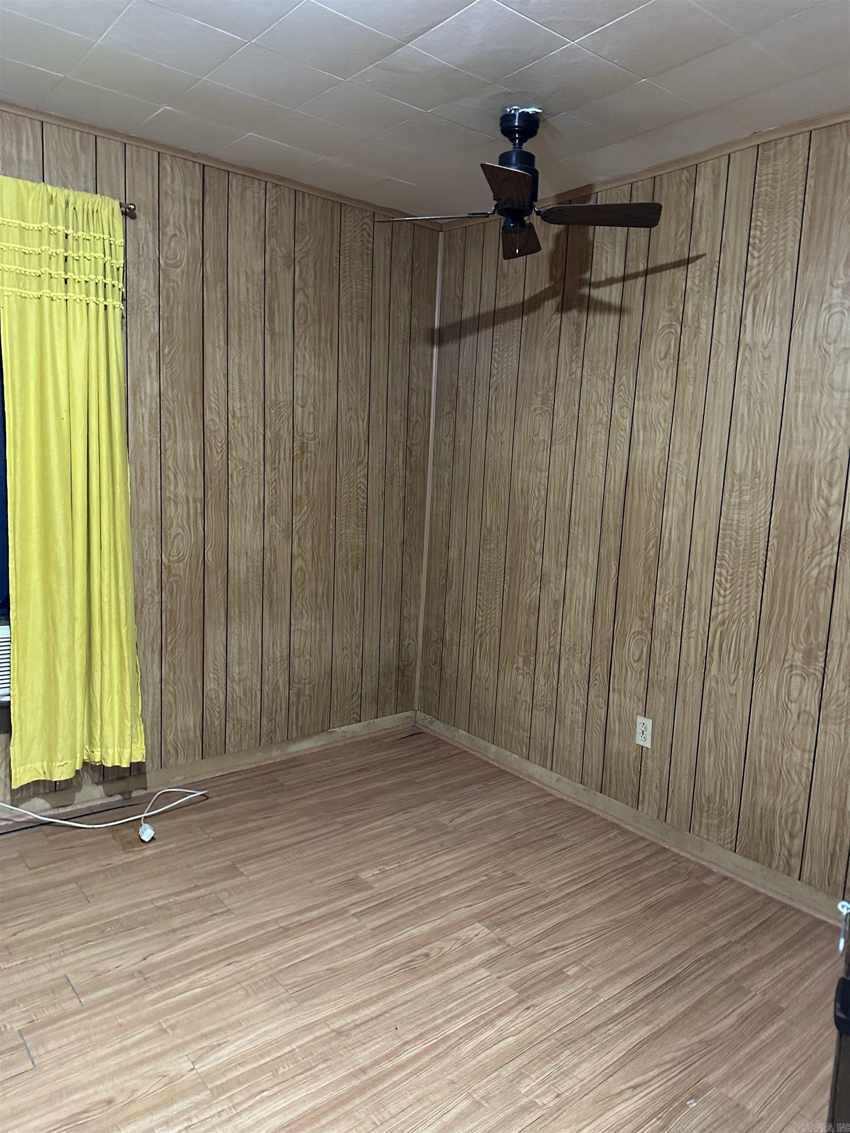 MORRISON ESTATES - Residential