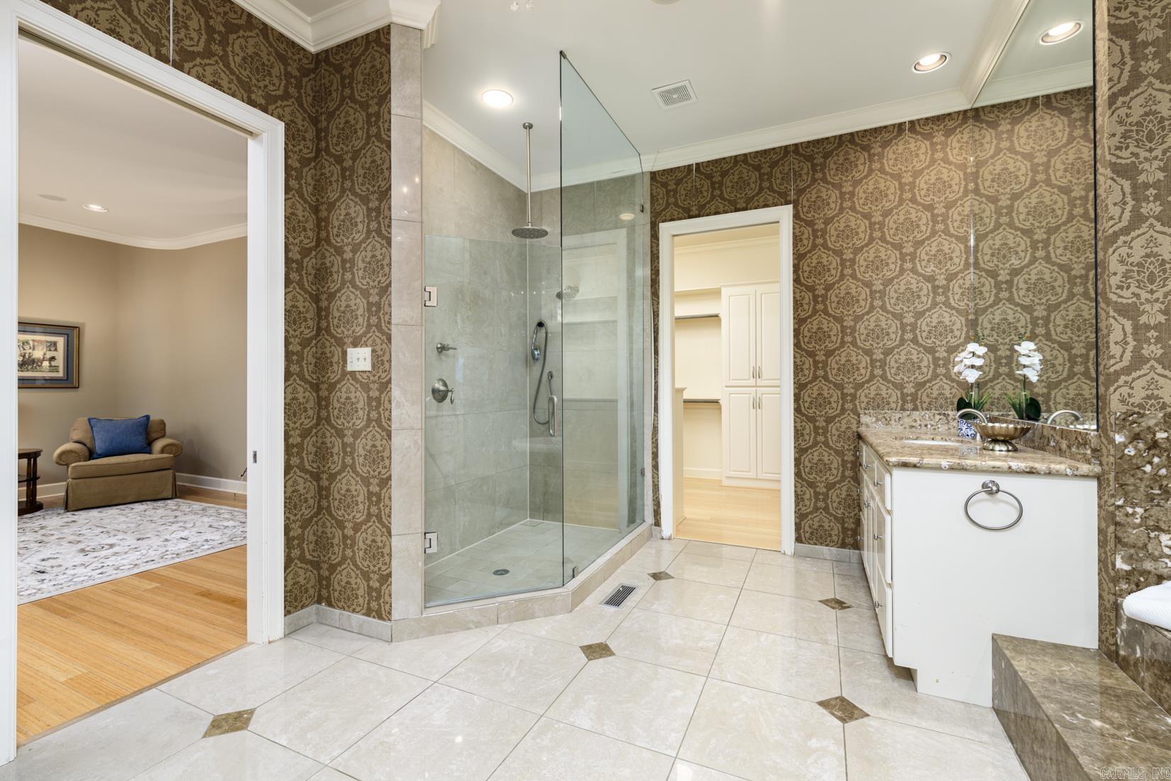 ST JOHNS PLACE ADDN - Residential