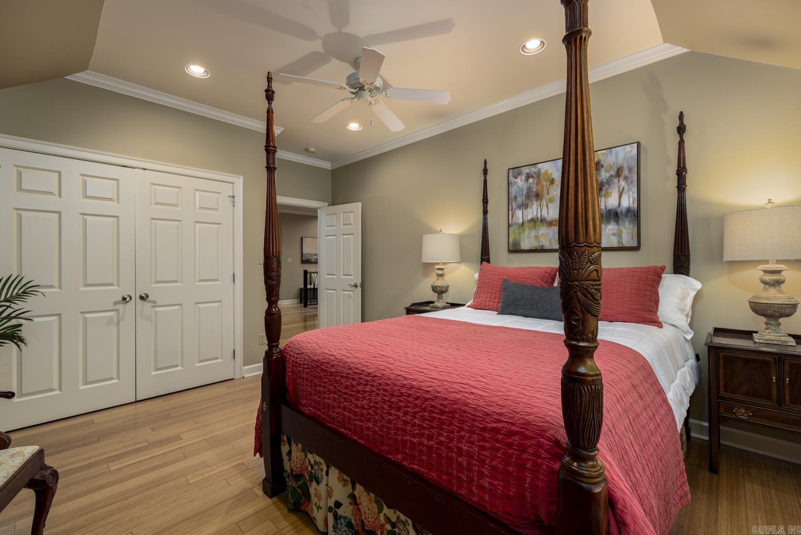 ST JOHNS PLACE ADDN - Residential