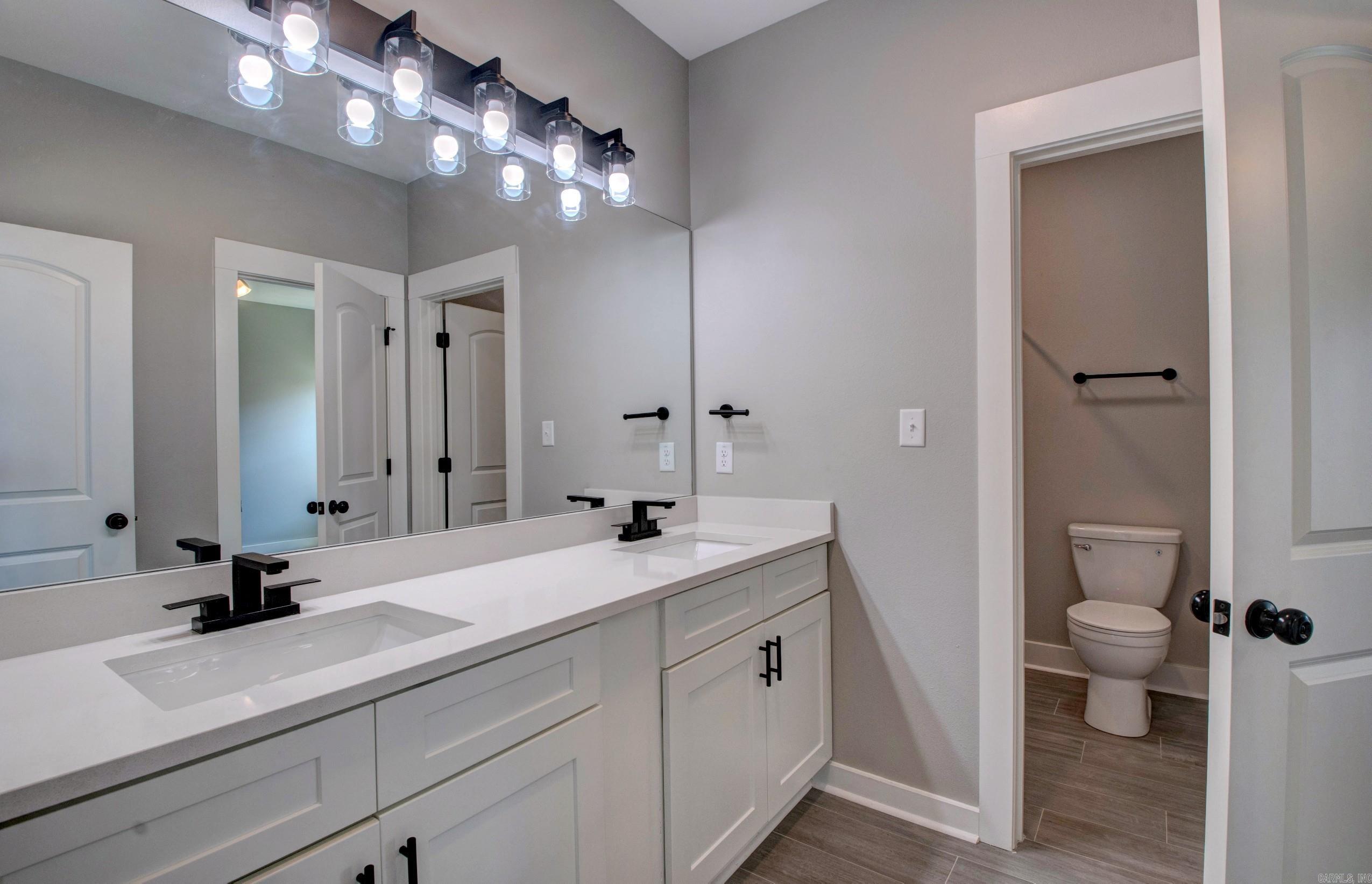 CREEKSIDE ADDN - Residential