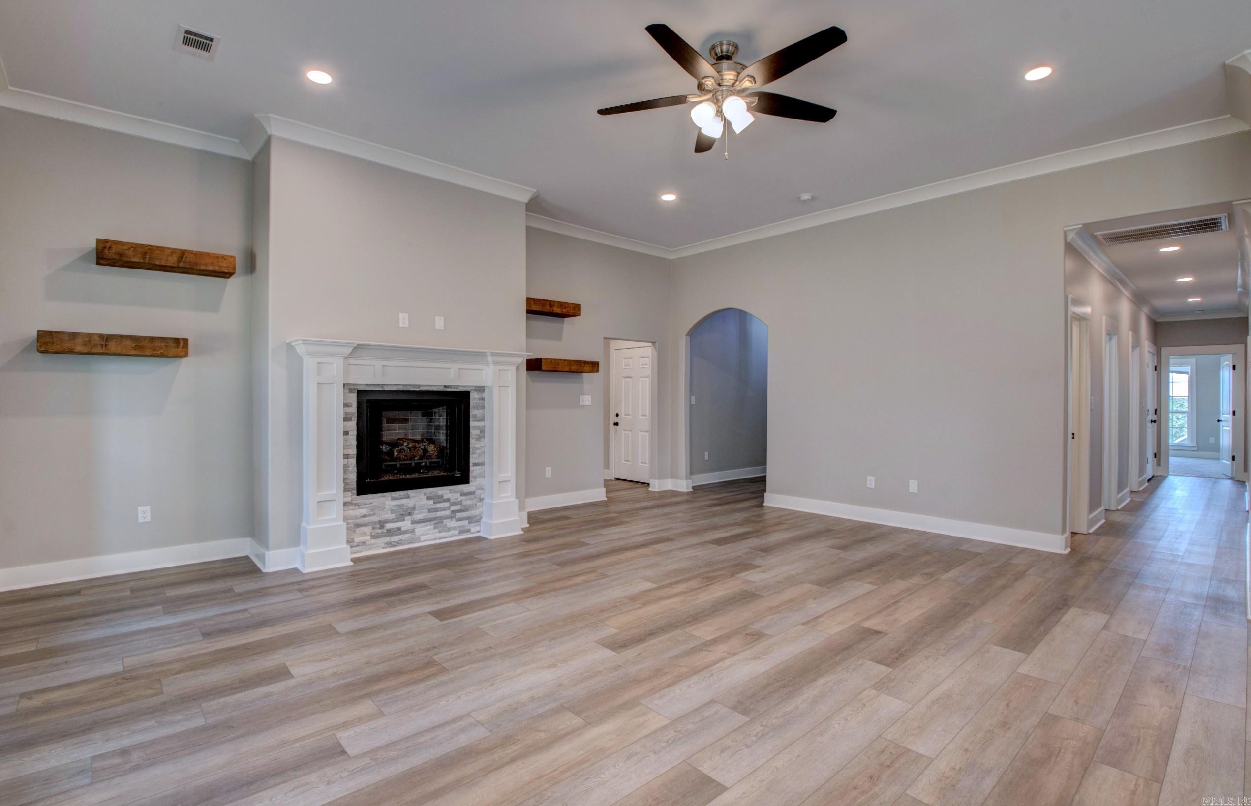 CREEKSIDE ADDN - Residential