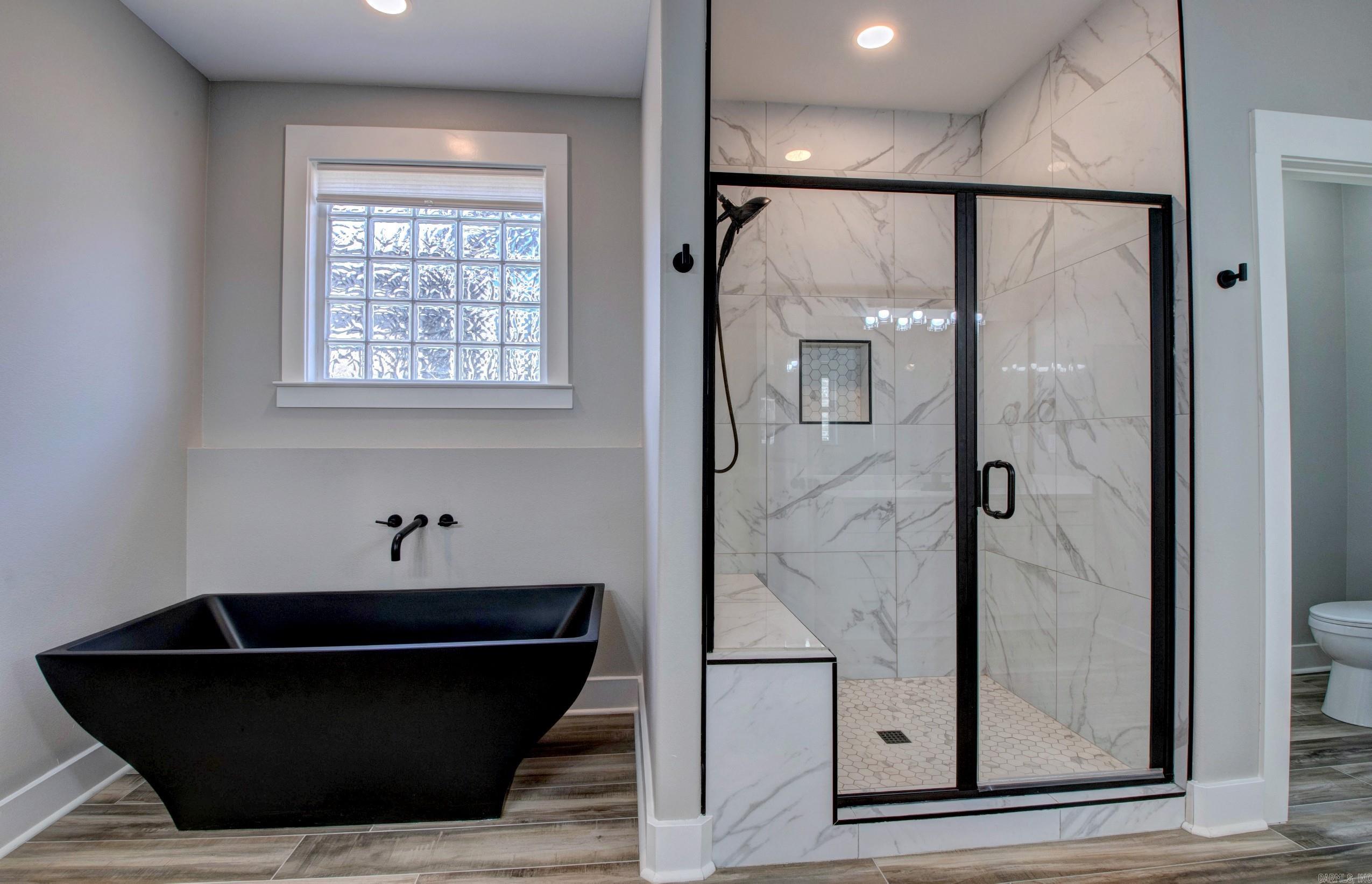 CREEKSIDE ADDN - Residential