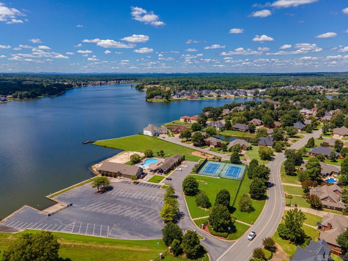 HURRICANE LAKE EST - Residential