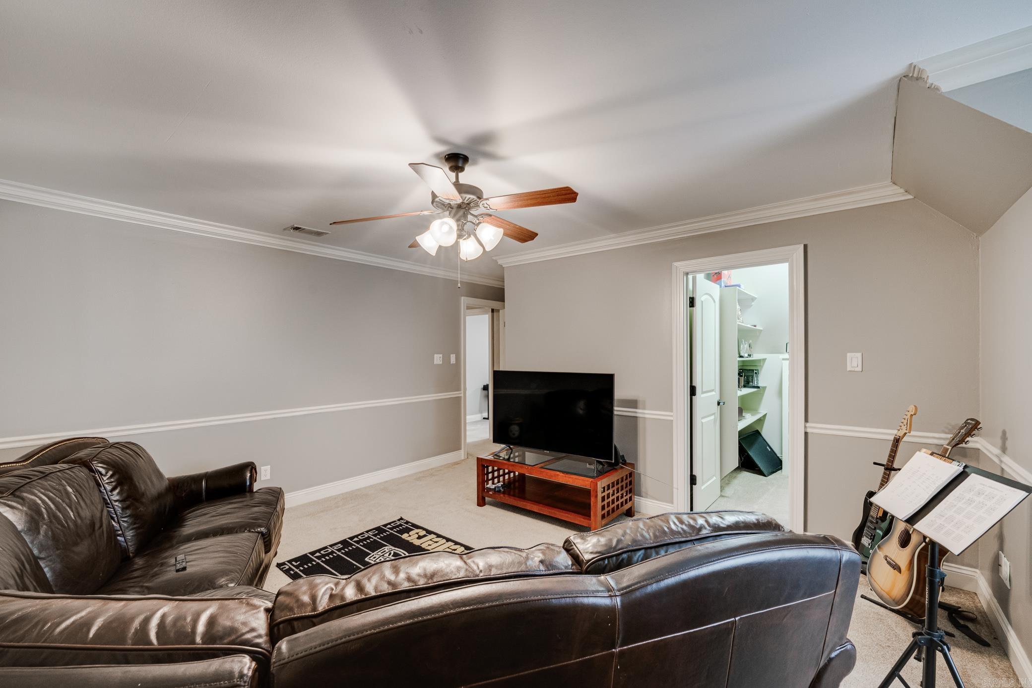 HURRICANE LAKE EST - Residential