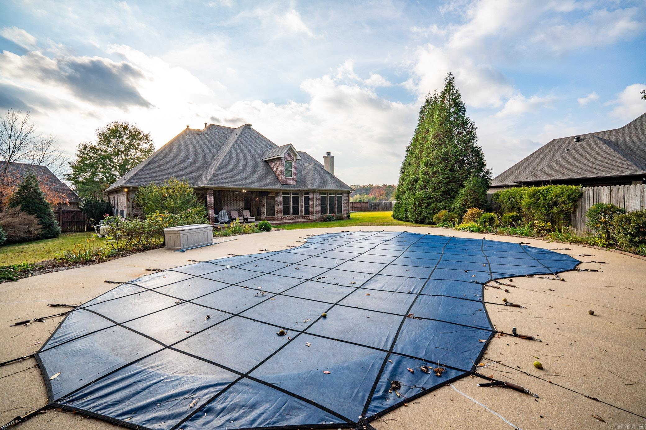 HURRICANE LAKE EST - Residential