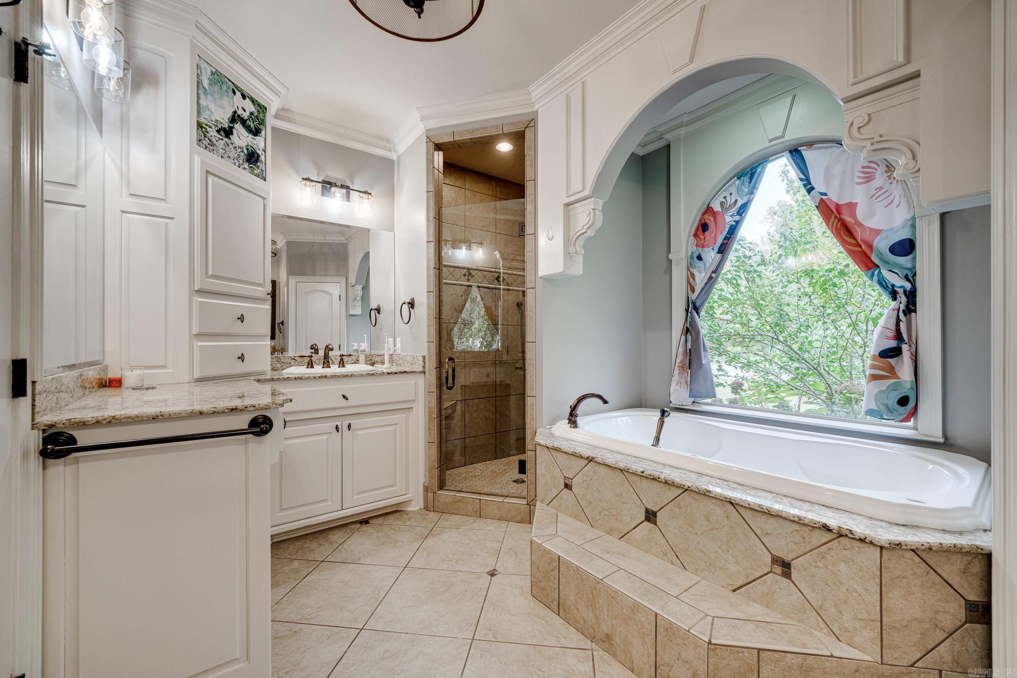 HURRICANE LAKE EST - Residential