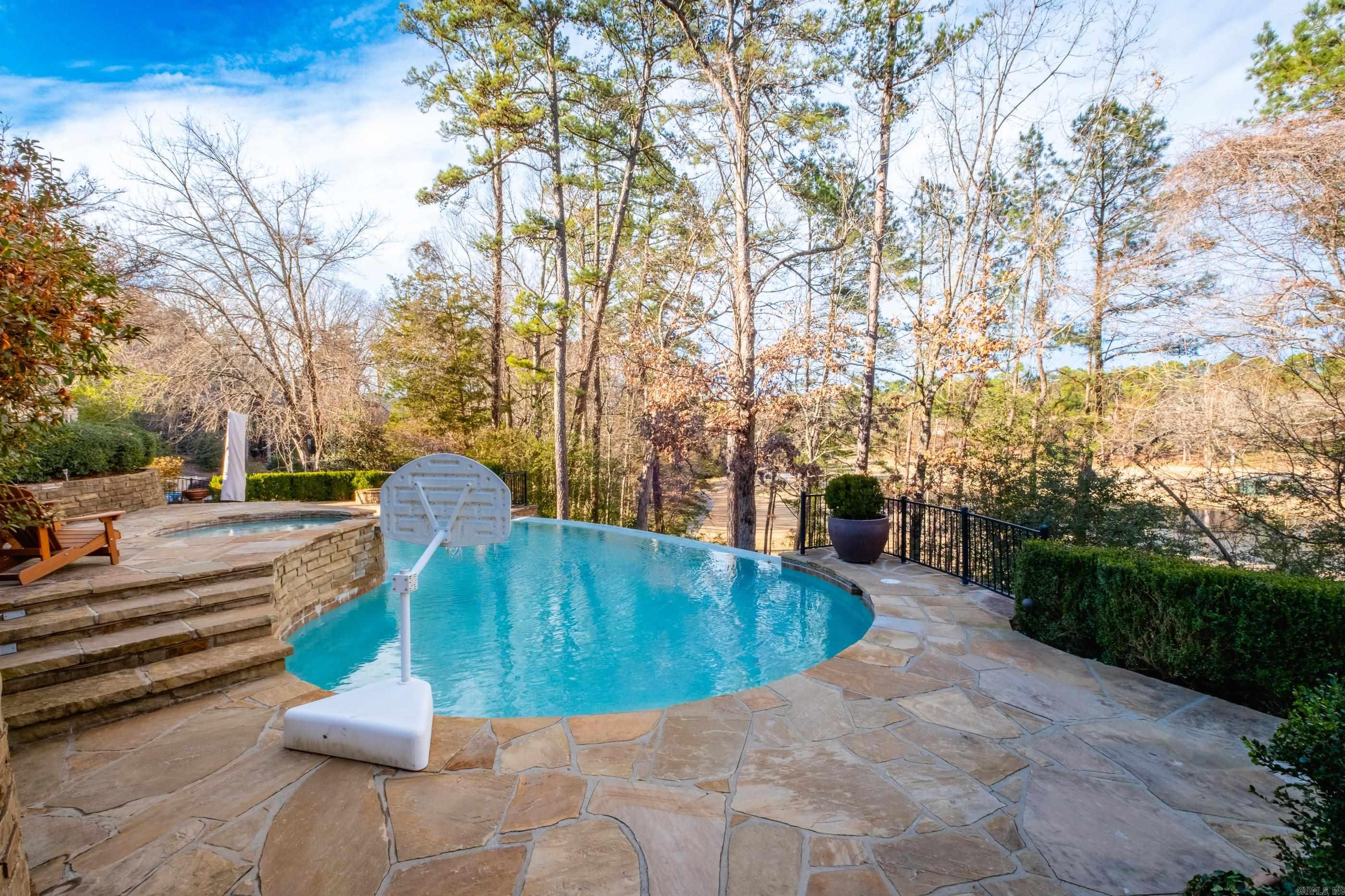 PLEASANT VALLEY - Residential