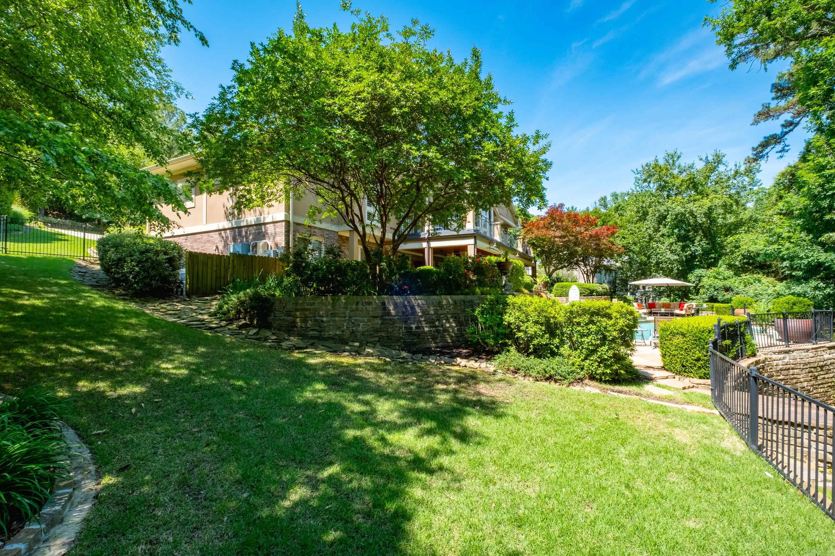 PLEASANT VALLEY - Residential