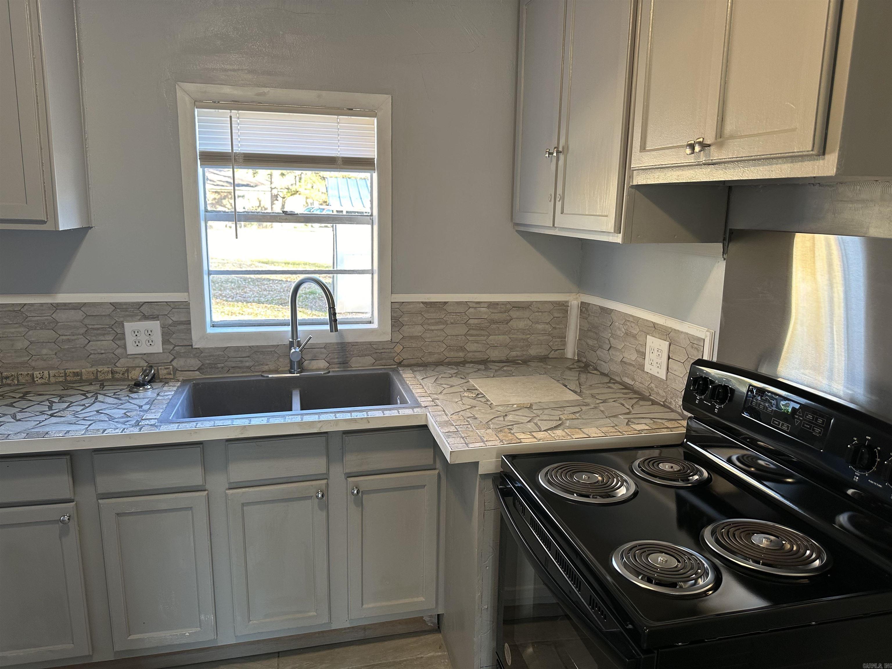 Davis Tract #2 - Residential Lease