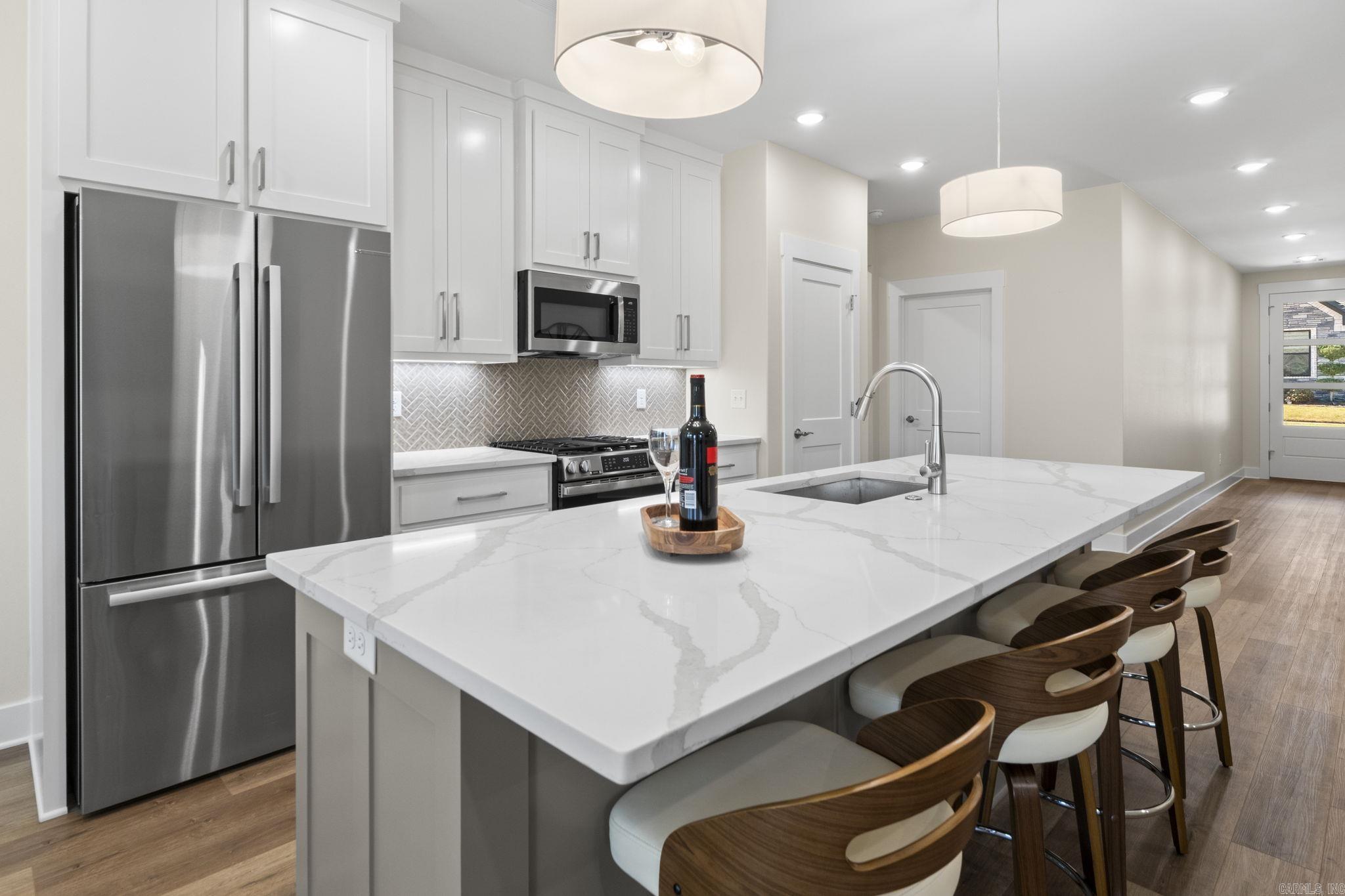 HUNTER CROSSING - Residential