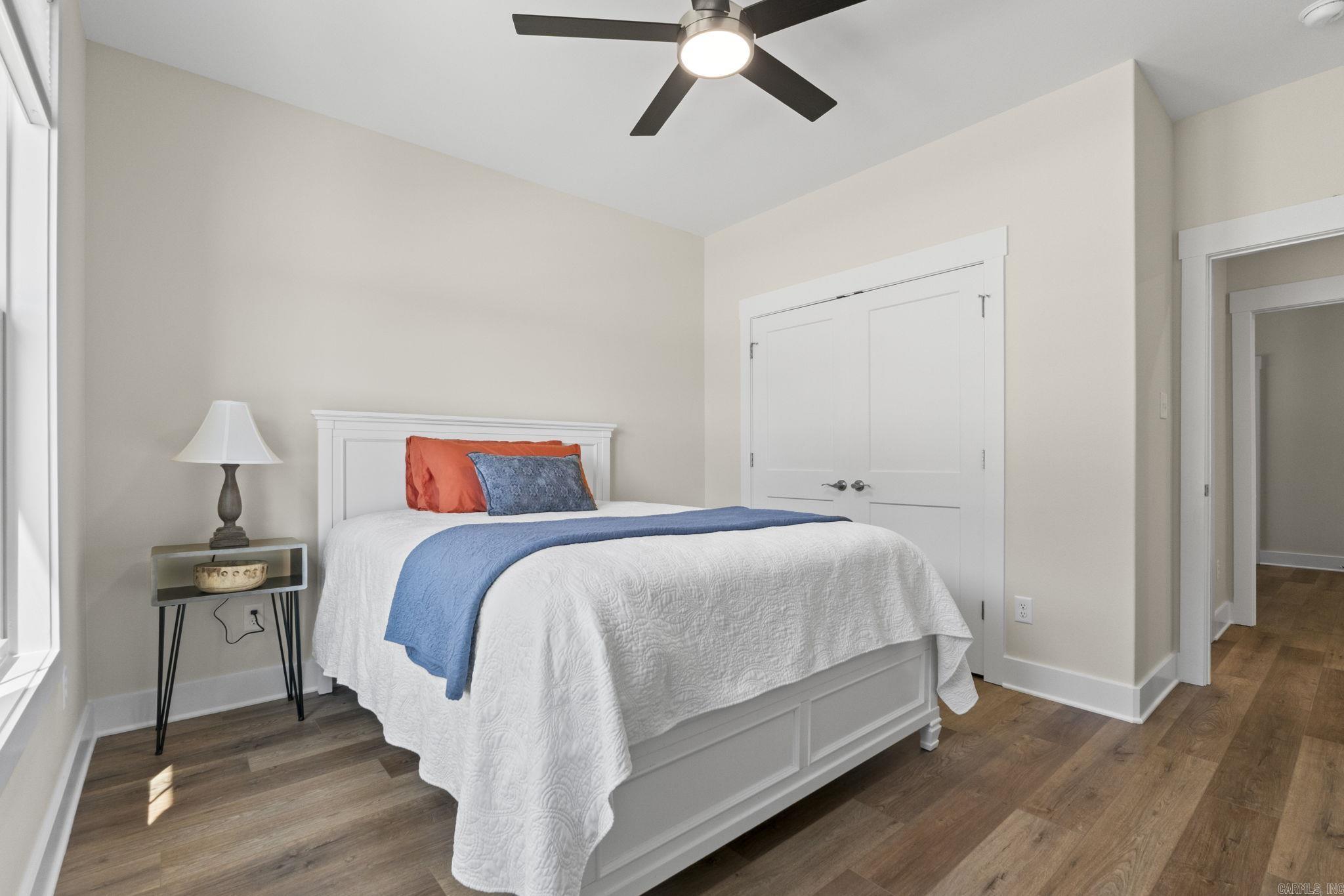 HUNTER CROSSING - Residential