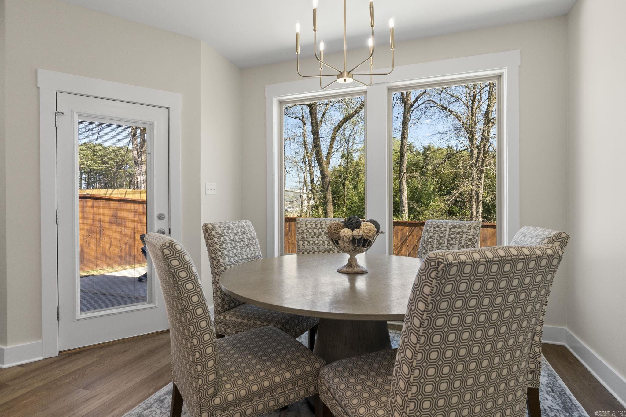 HUNTER CROSSING - Residential