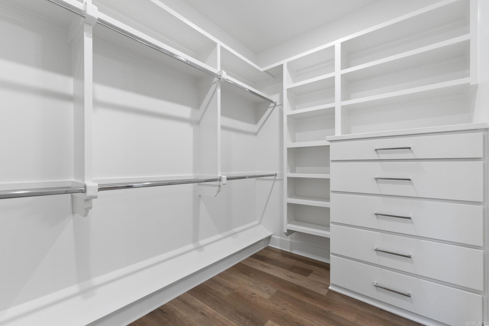 HUNTER CROSSING - Residential