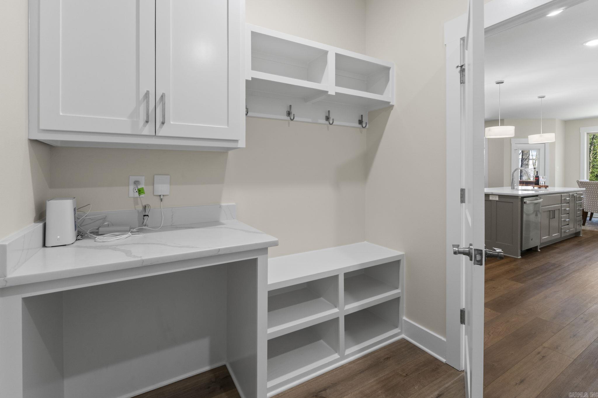 HUNTER CROSSING - Residential