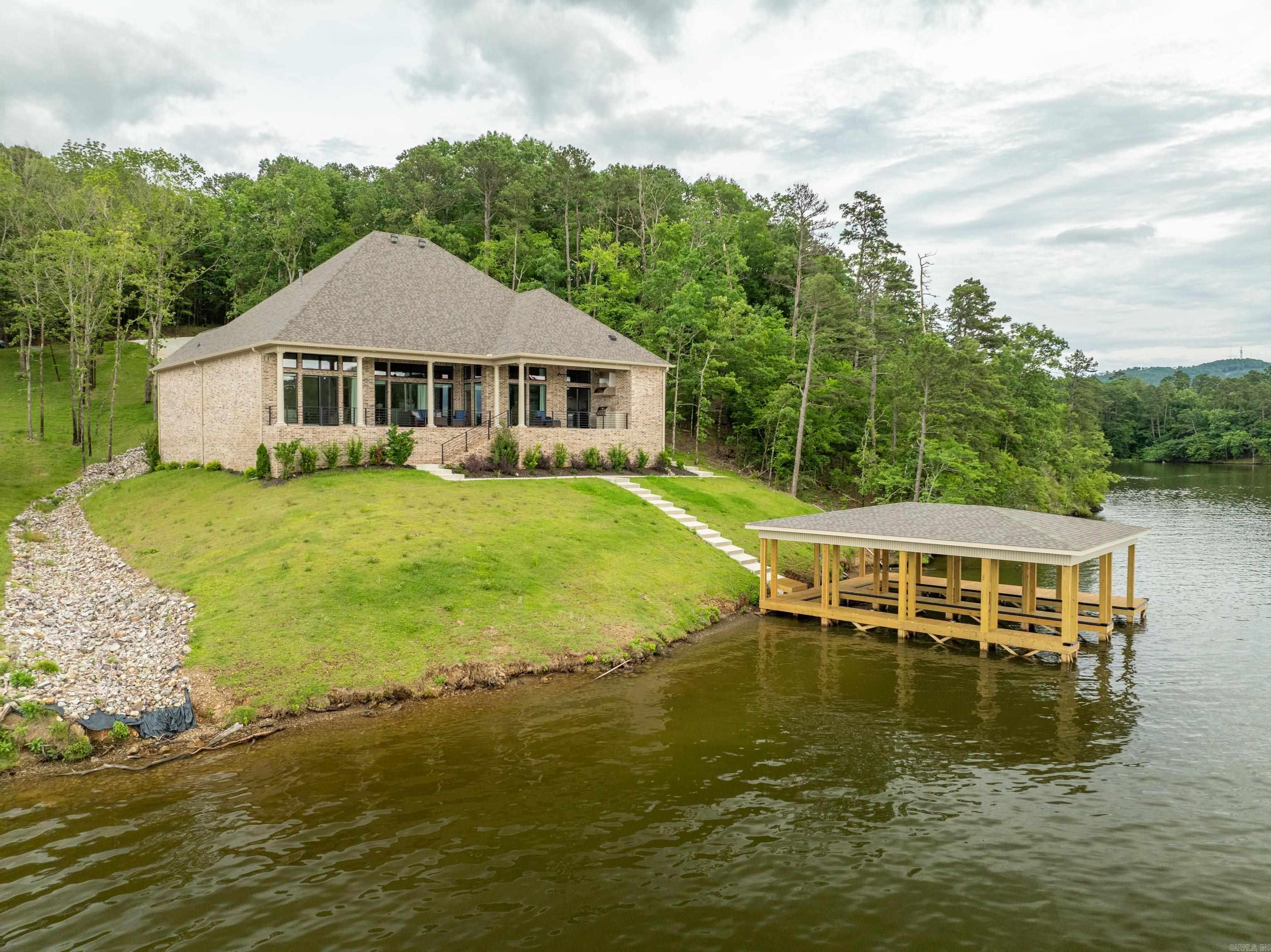 BLUE HERON SHORES II at DRIFTWOO - Residential