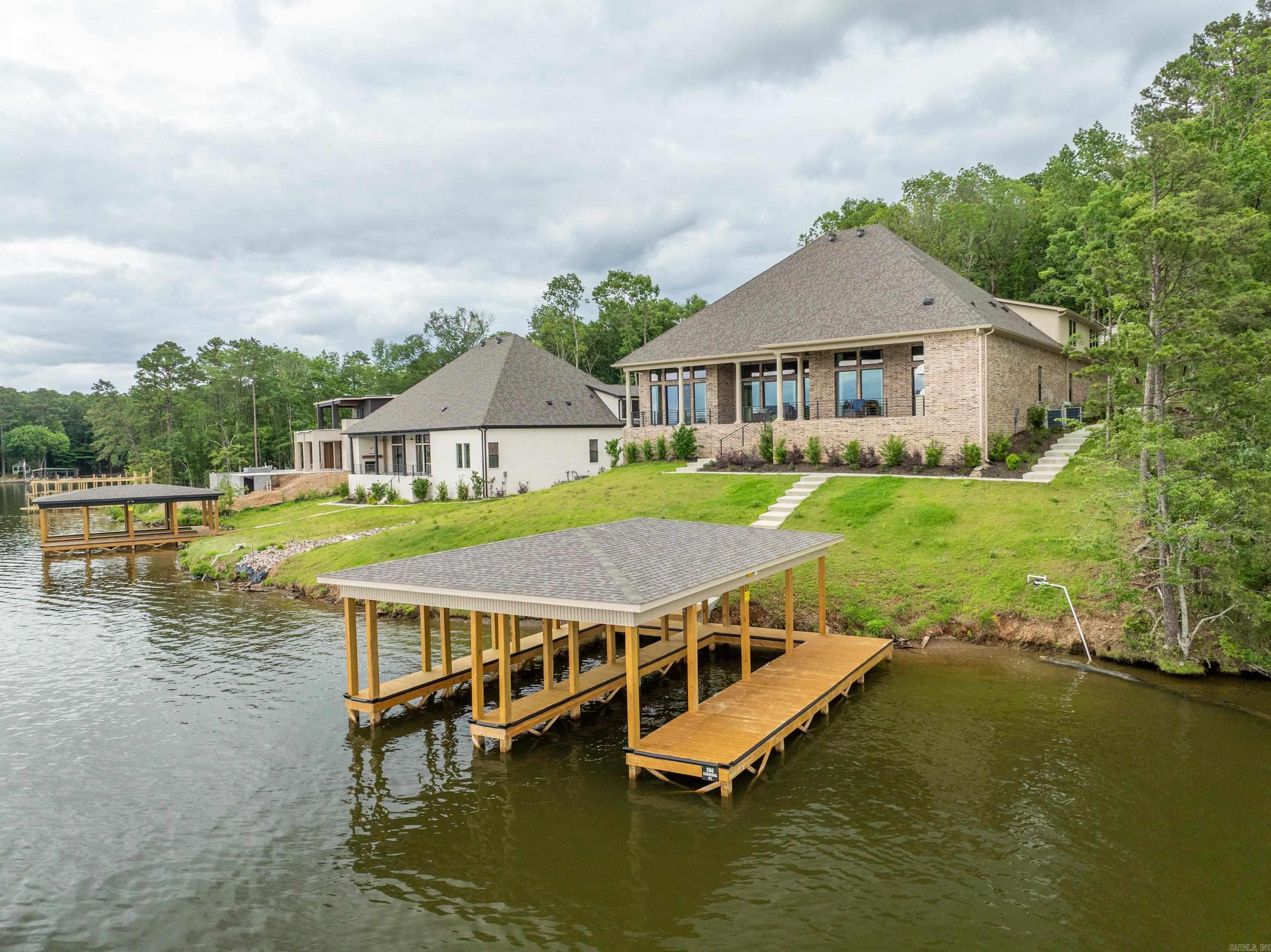 BLUE HERON SHORES II at DRIFTWOO - Residential