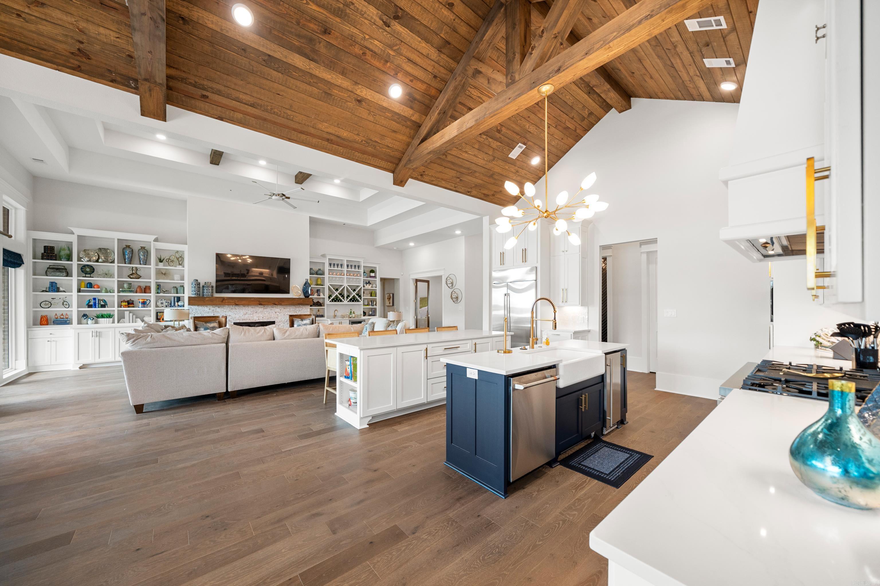 BLUE HERON SHORES II at DRIFTWOO - Residential