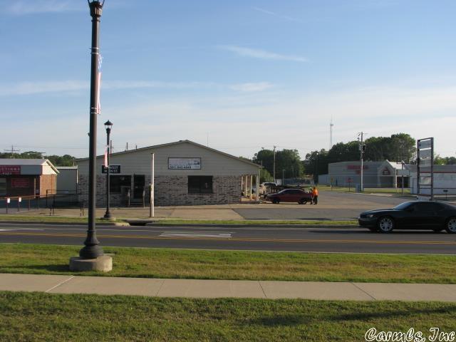 Holman - Commercial Sale