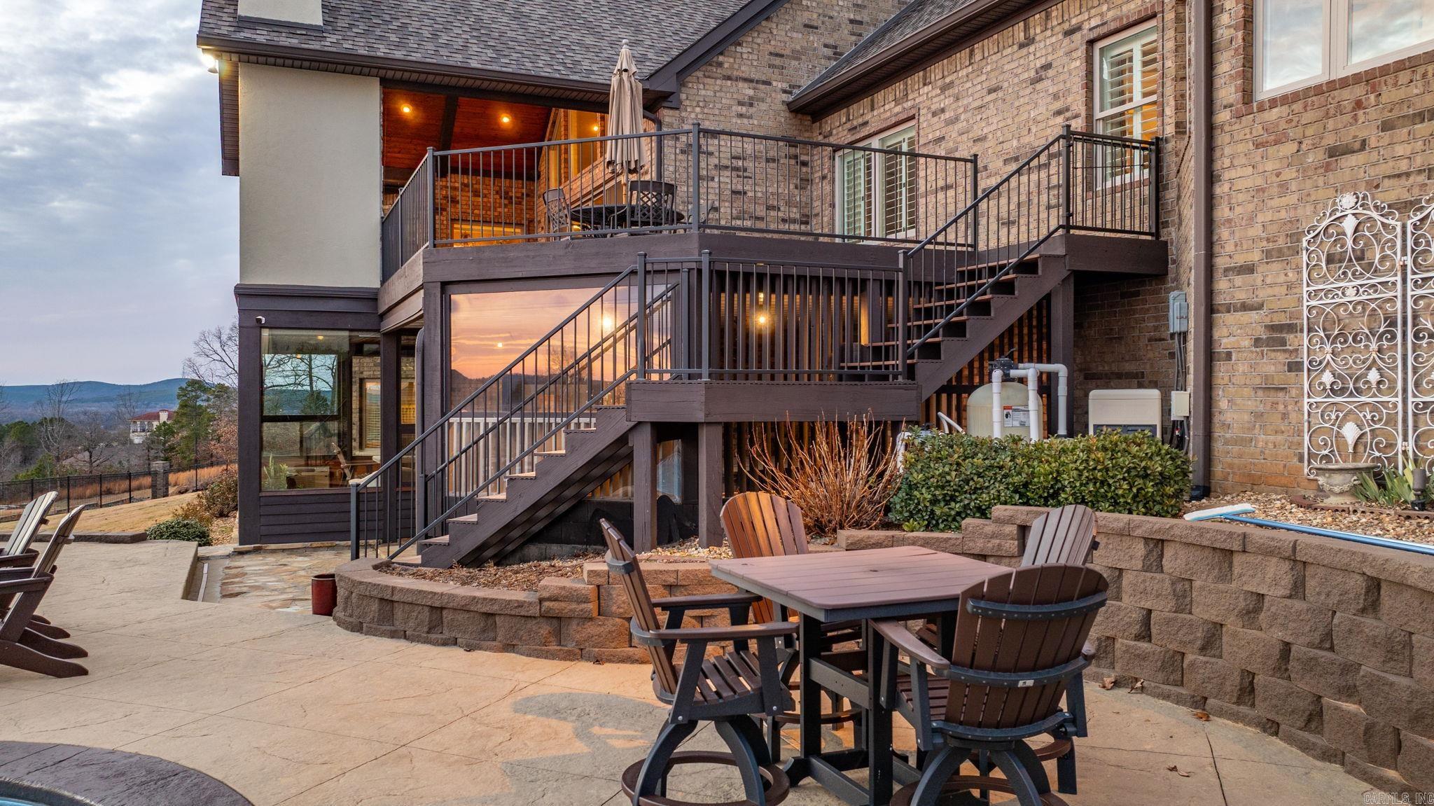 MOUNTAIN CREST ESTATES - Residential