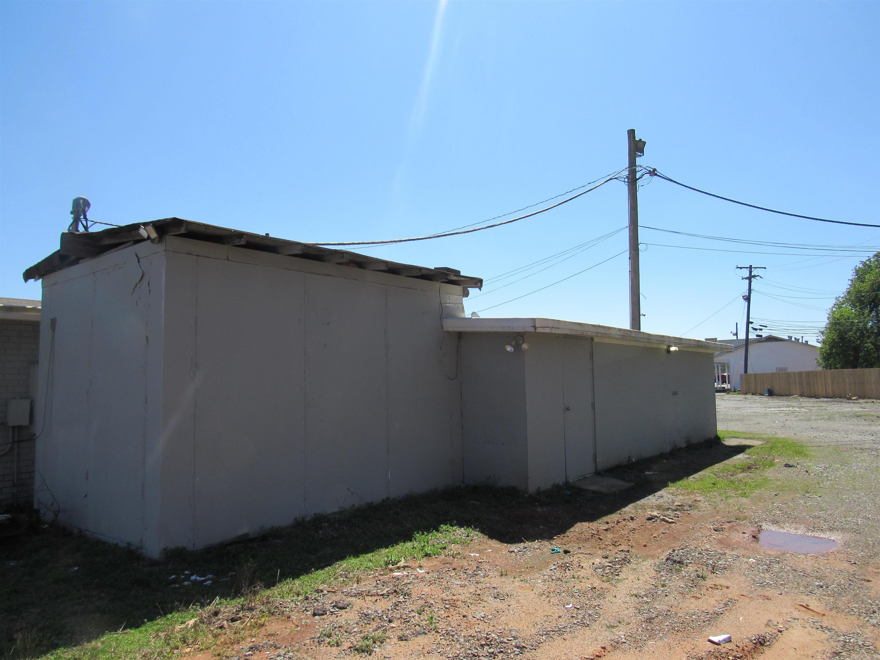 Metes & Bounds - Commercial Sale