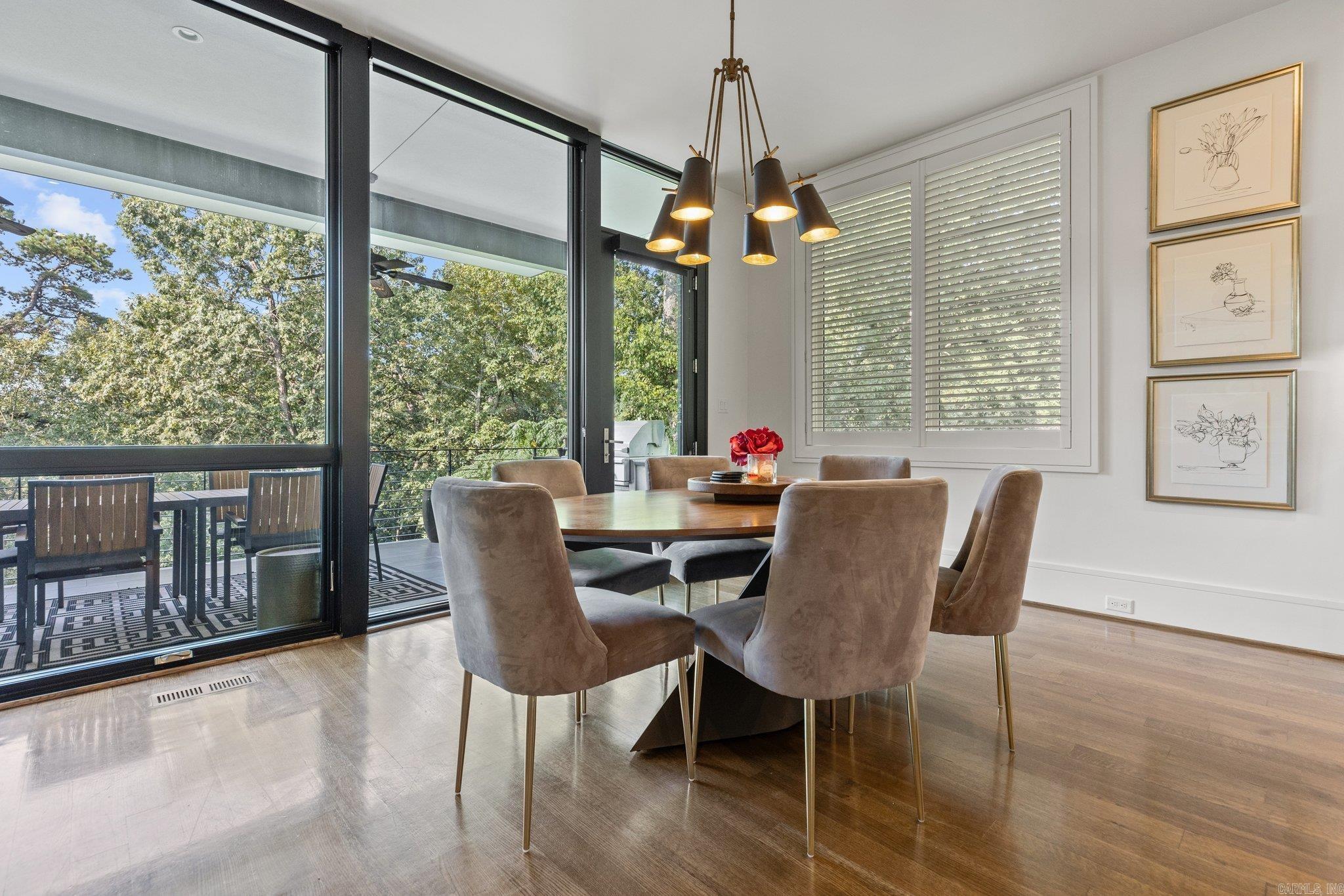 CLIFFEWOOD - Residential